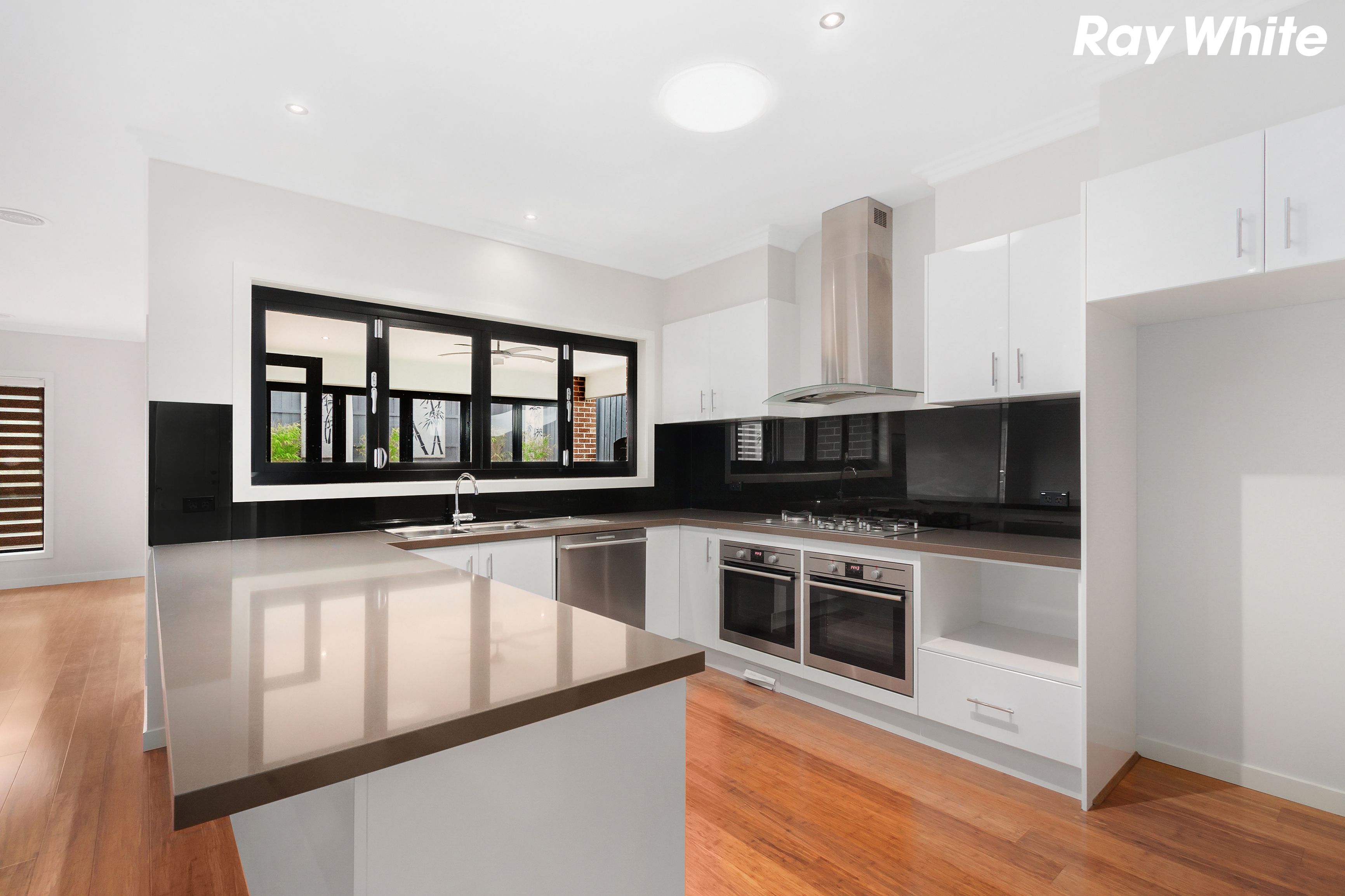 52 Majestic Drive, Officer, VIC 3809