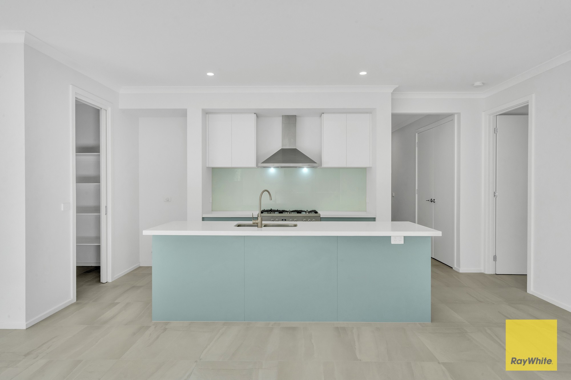 16 Coronado Crescent, Truganina, VIC 3029