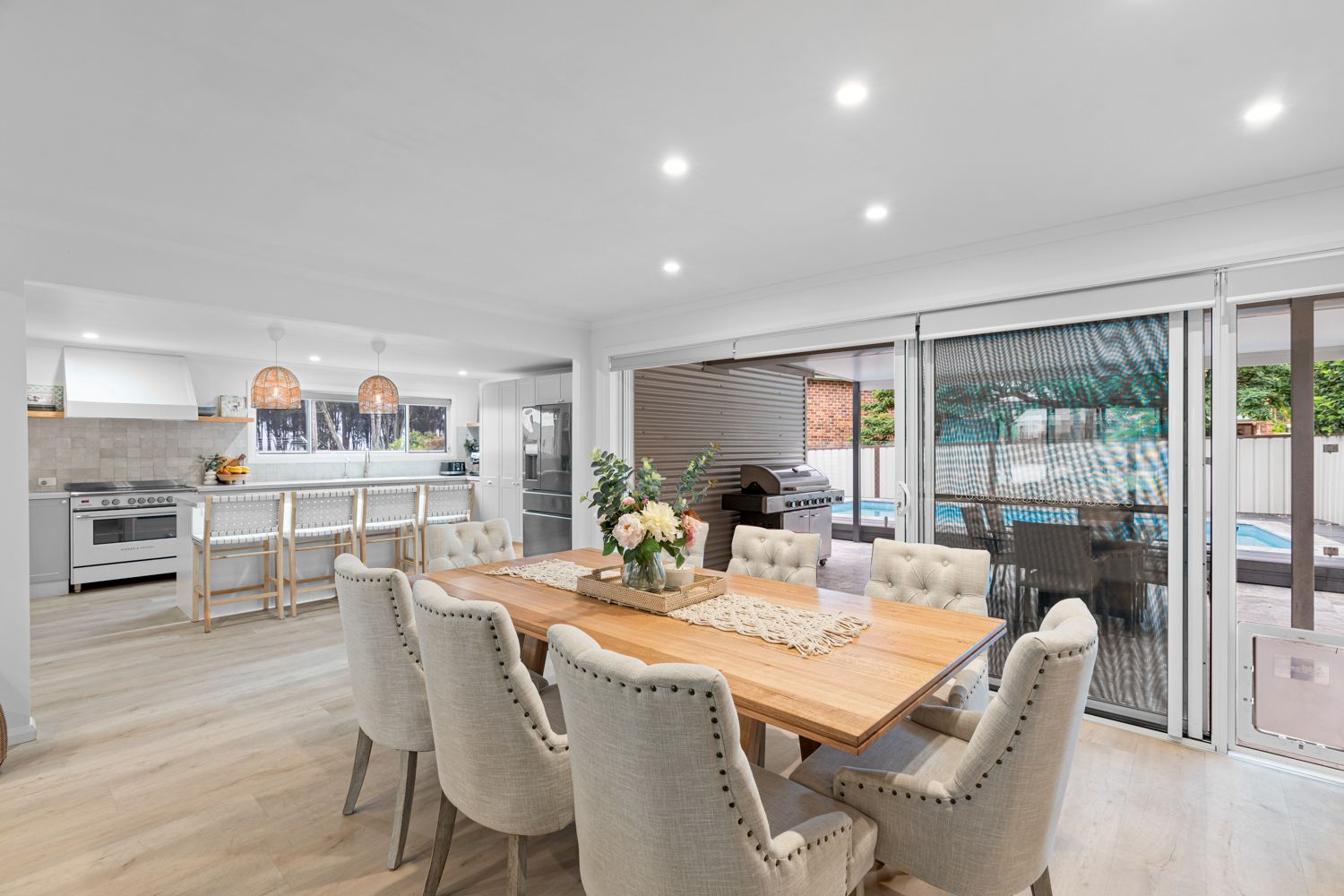 8 Adelaide Street, Killarney Vale, NSW 2261 Sold House Ray White