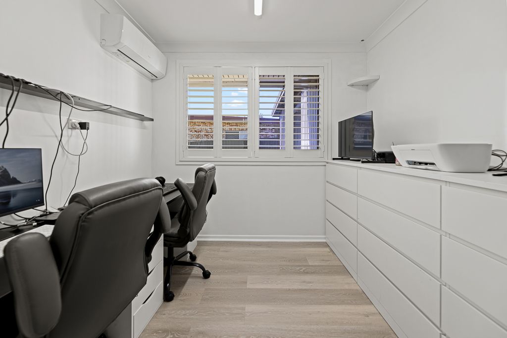 107 Kennedy Street — photo 11 of 24