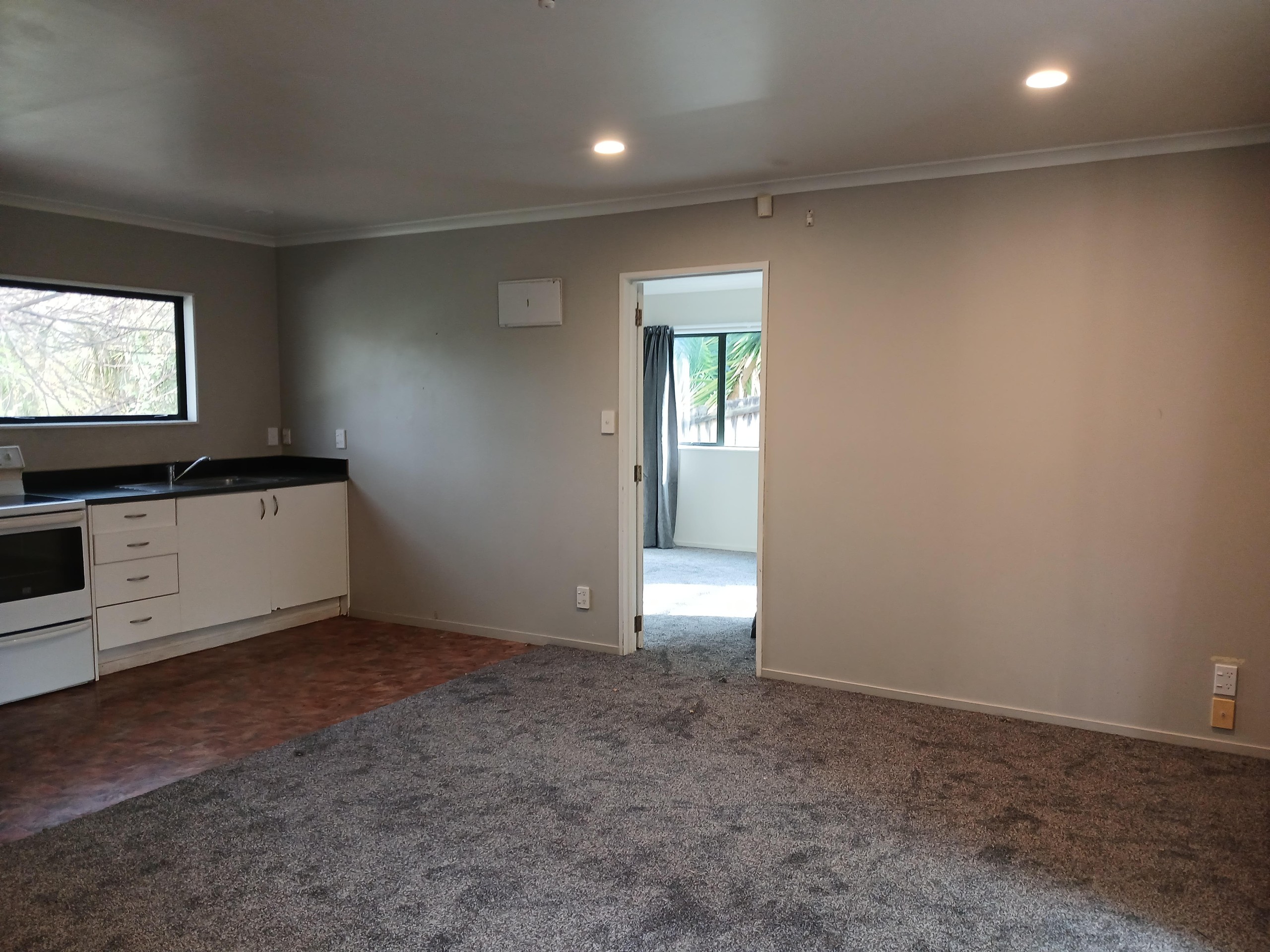 292A West Coast Road, Glen Eden, Waitakere City