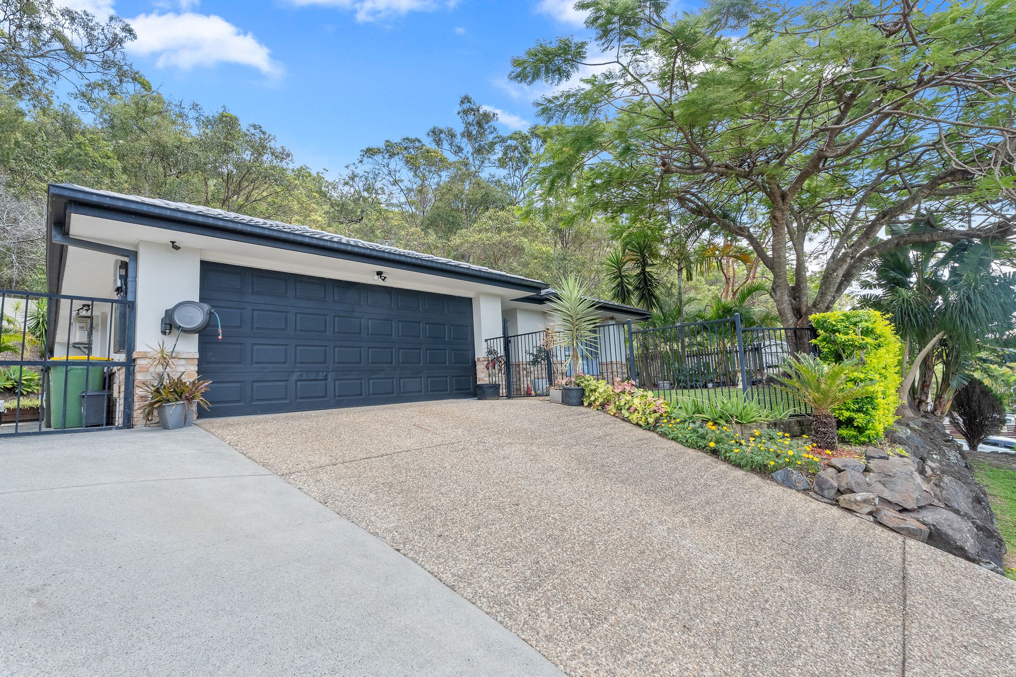10 McNamara Court, Oxenford, QLD 4210