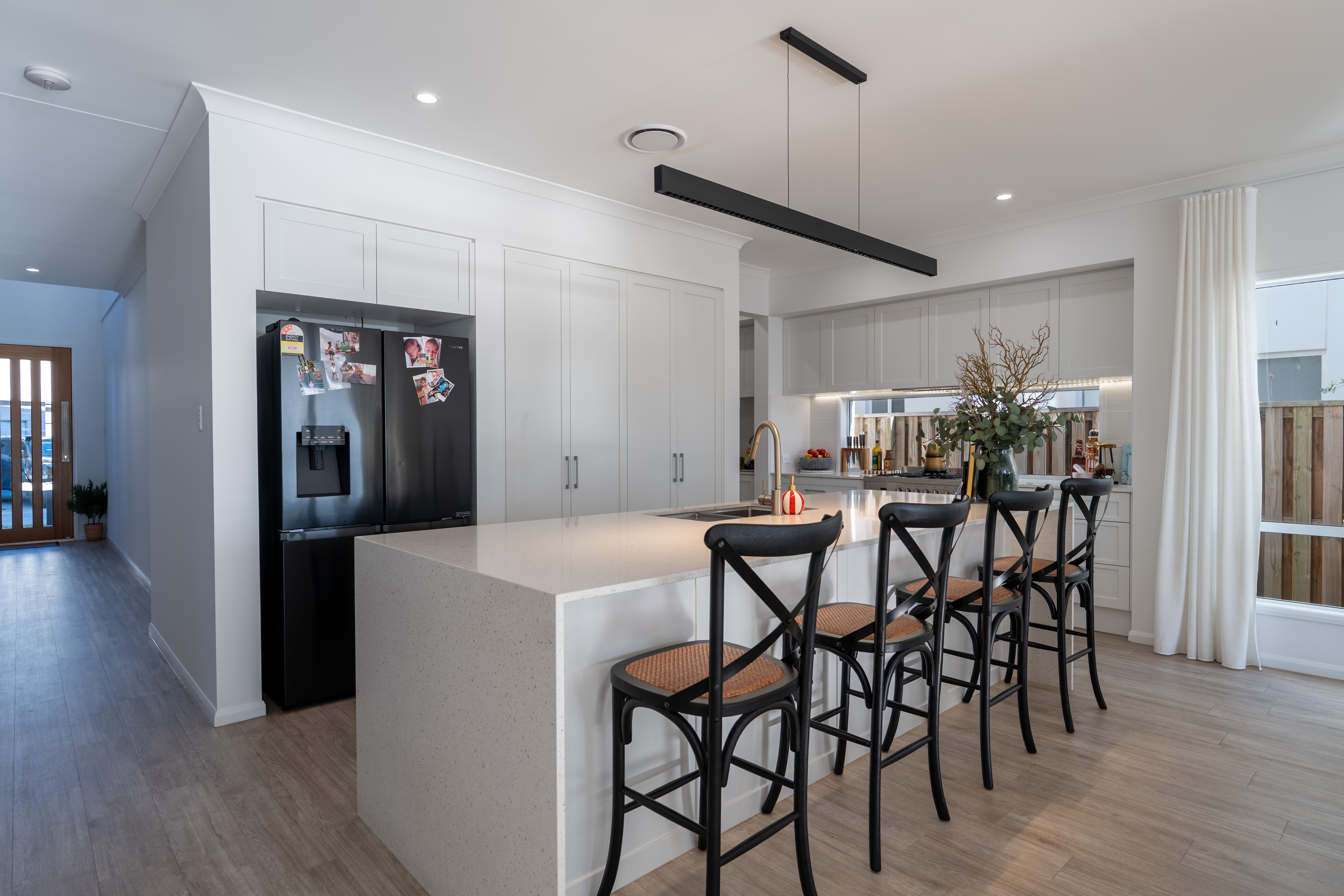 1/1 Lyra Avenue — photo 4 of 30