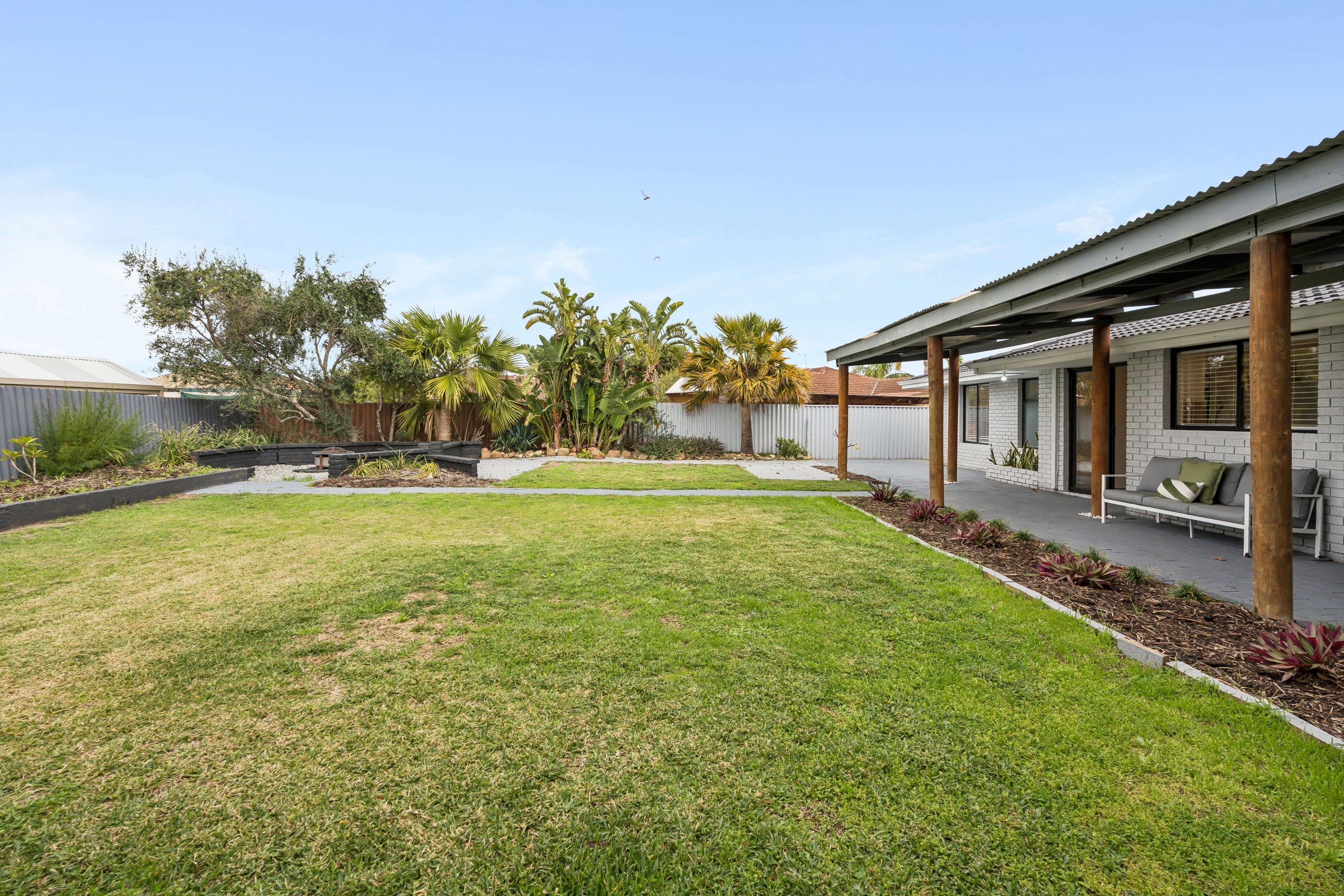 4 Perrona Gardens, Mullaloo, WA 6027
