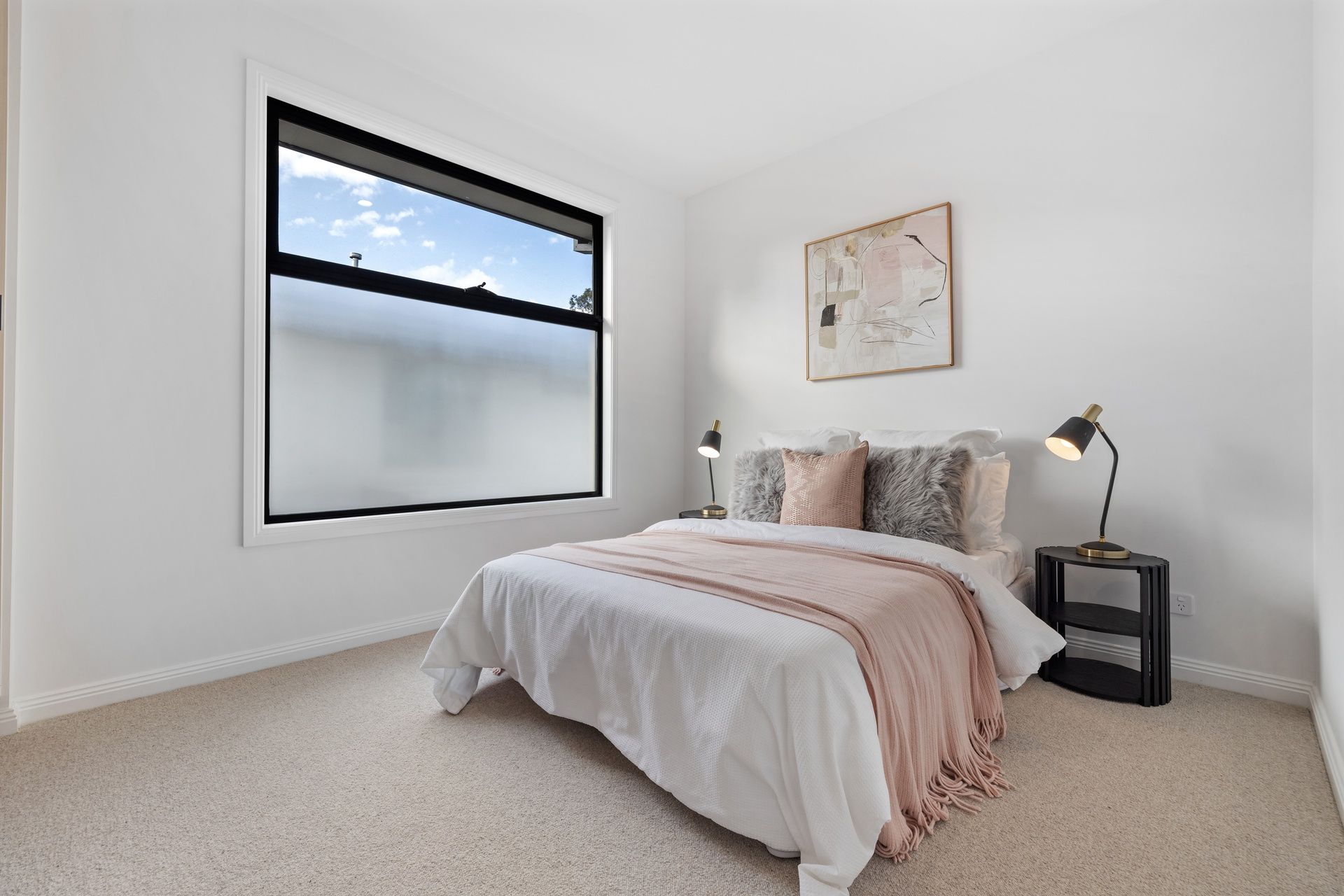 1/6 Ivanhoe Street — photo 15 of 23