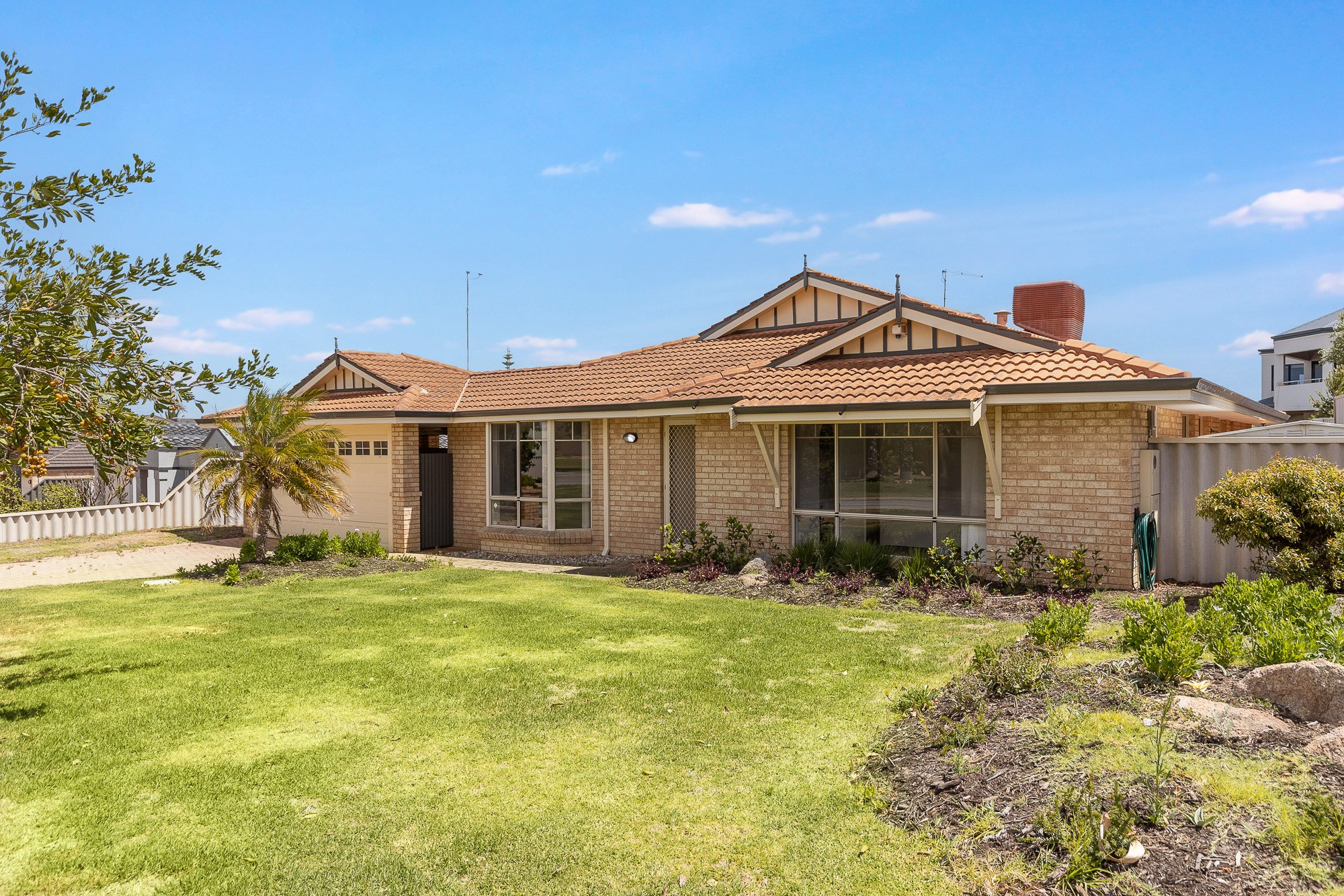 82 Ronsard Drive, San Remo, WA 6210