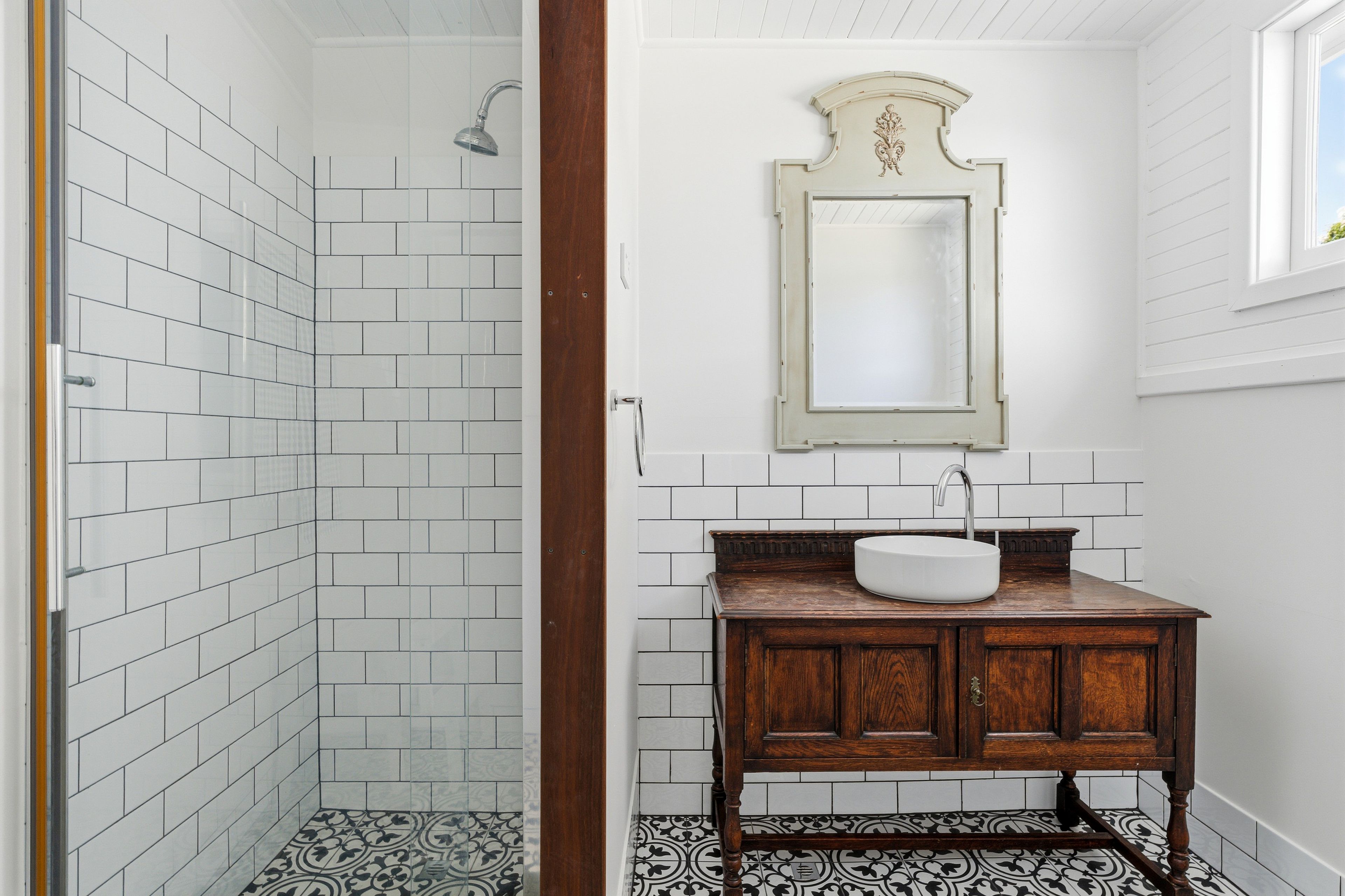 19 Dunnet Road, Nannup, WA