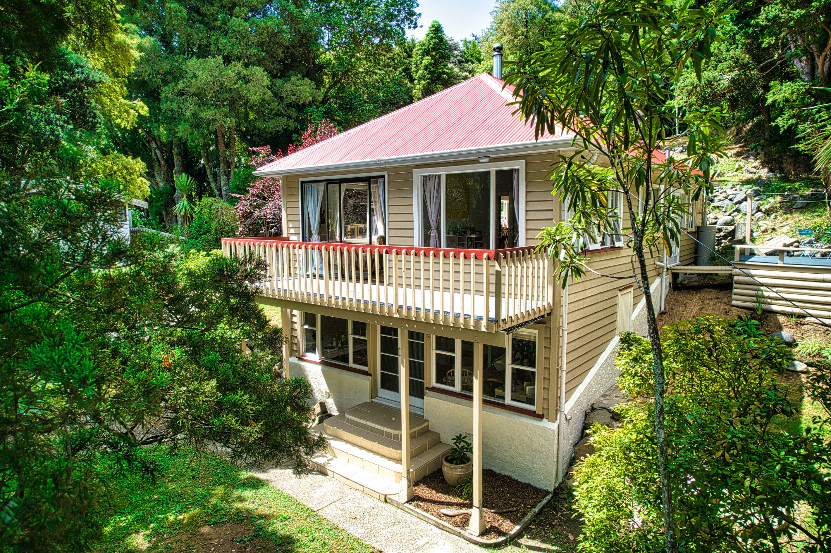 25 Western Road, Laingholm, Waitakere City