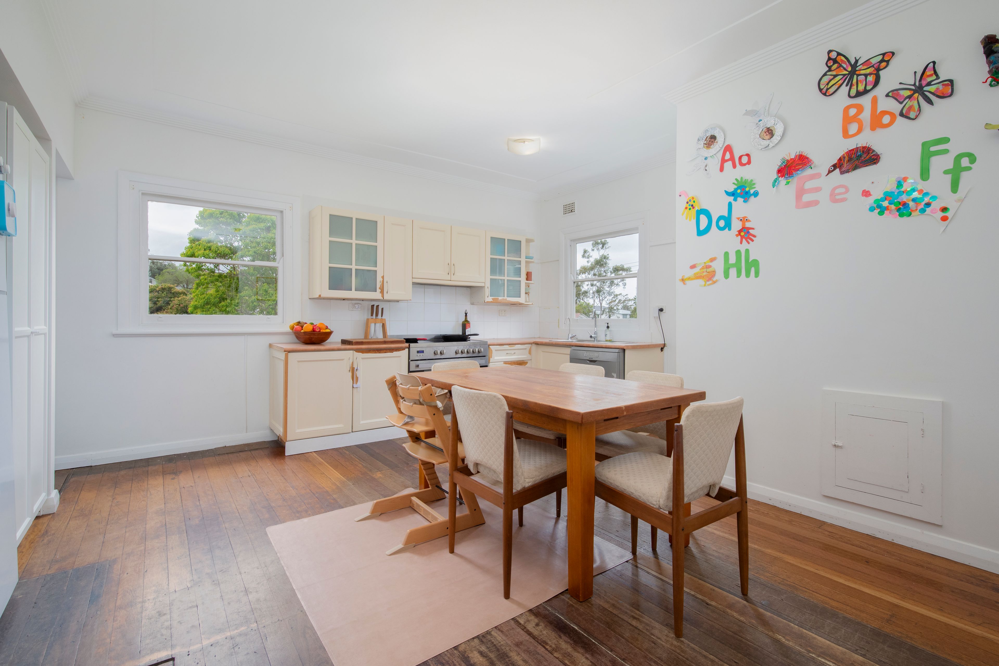 38 Kahibah Road — photo 5 of 15