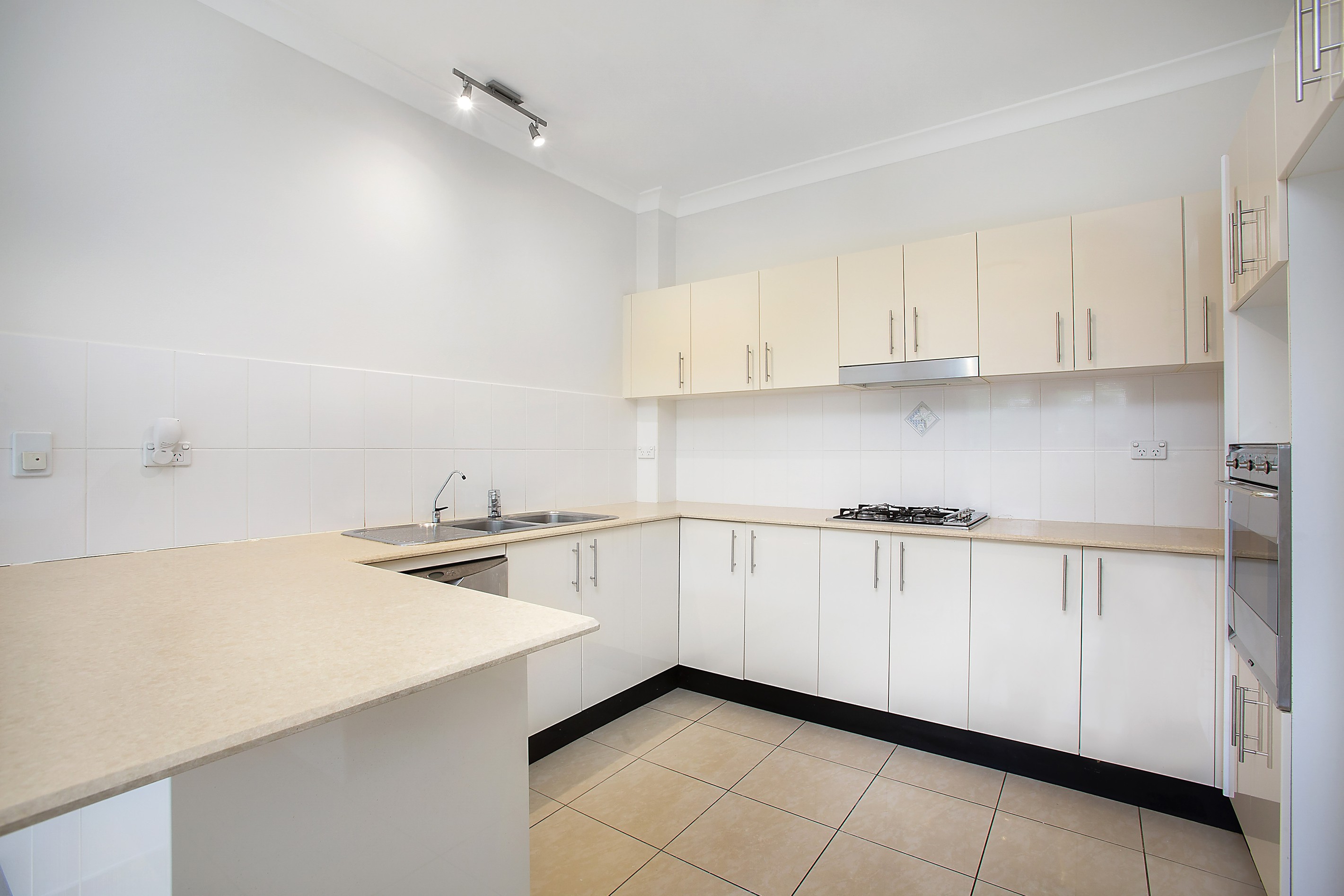 8/279 Bobbin Head Road, Turramurra, NSW 2074