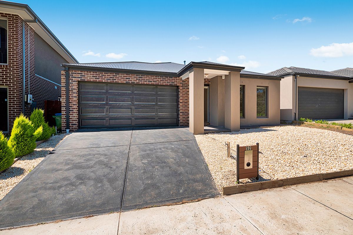 52 Butternut Drive, Lyndhurst, VIC 3975