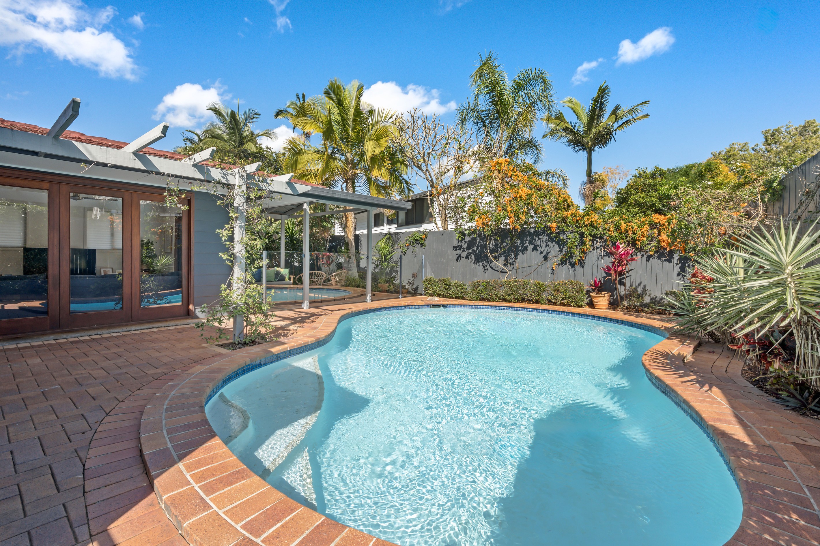 14 Matingara Street, Chapel Hill, QLD 4069