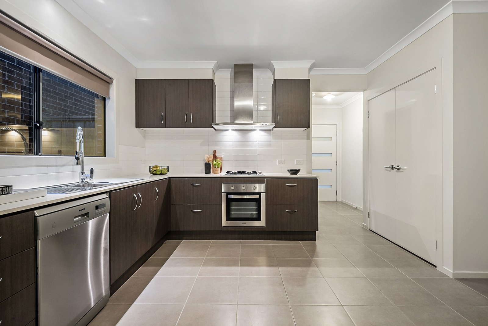 636 Grand Boulevard, Mickleham, VIC 3064