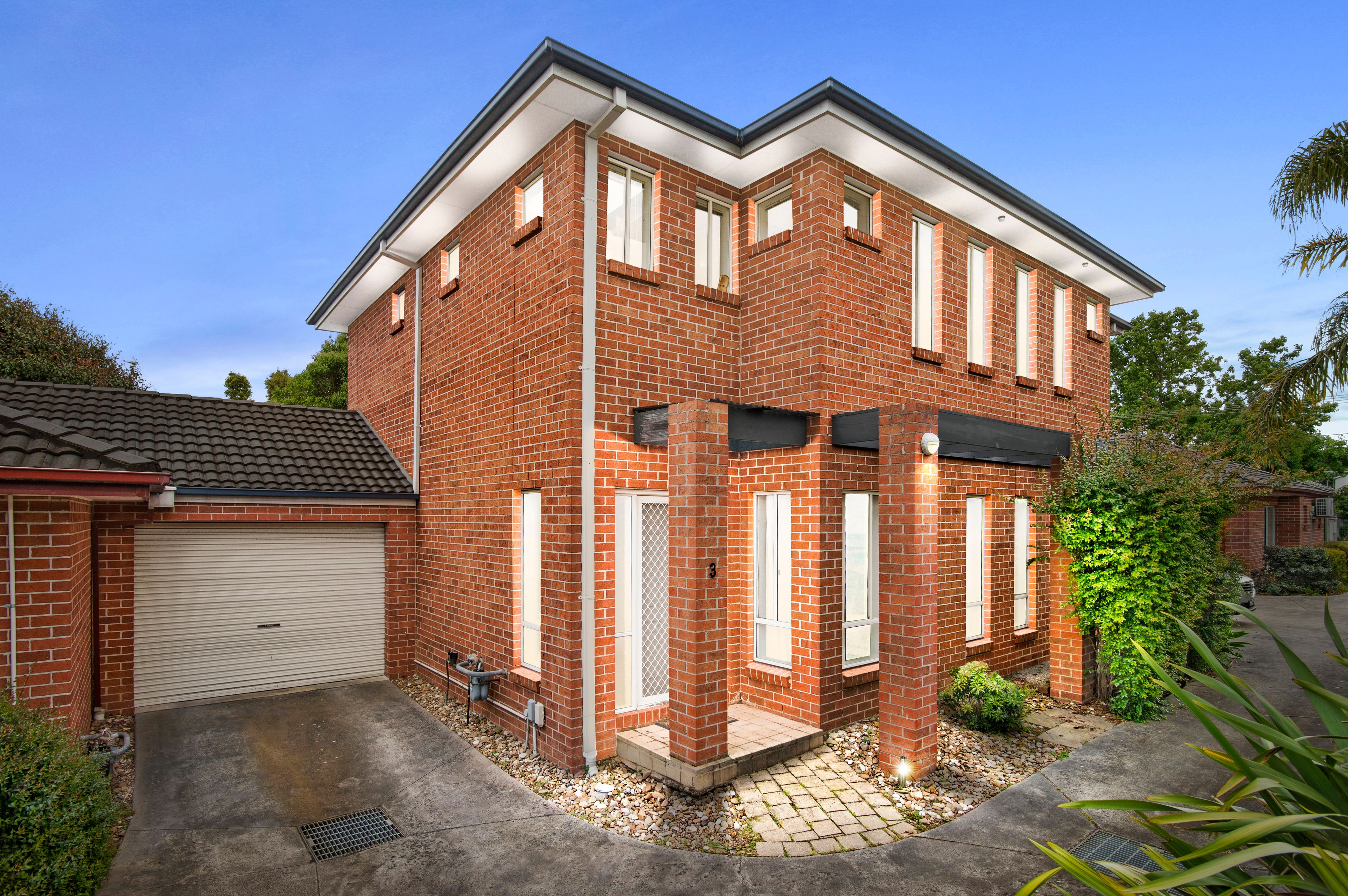 11 View Road, Bayswater VIC 3153