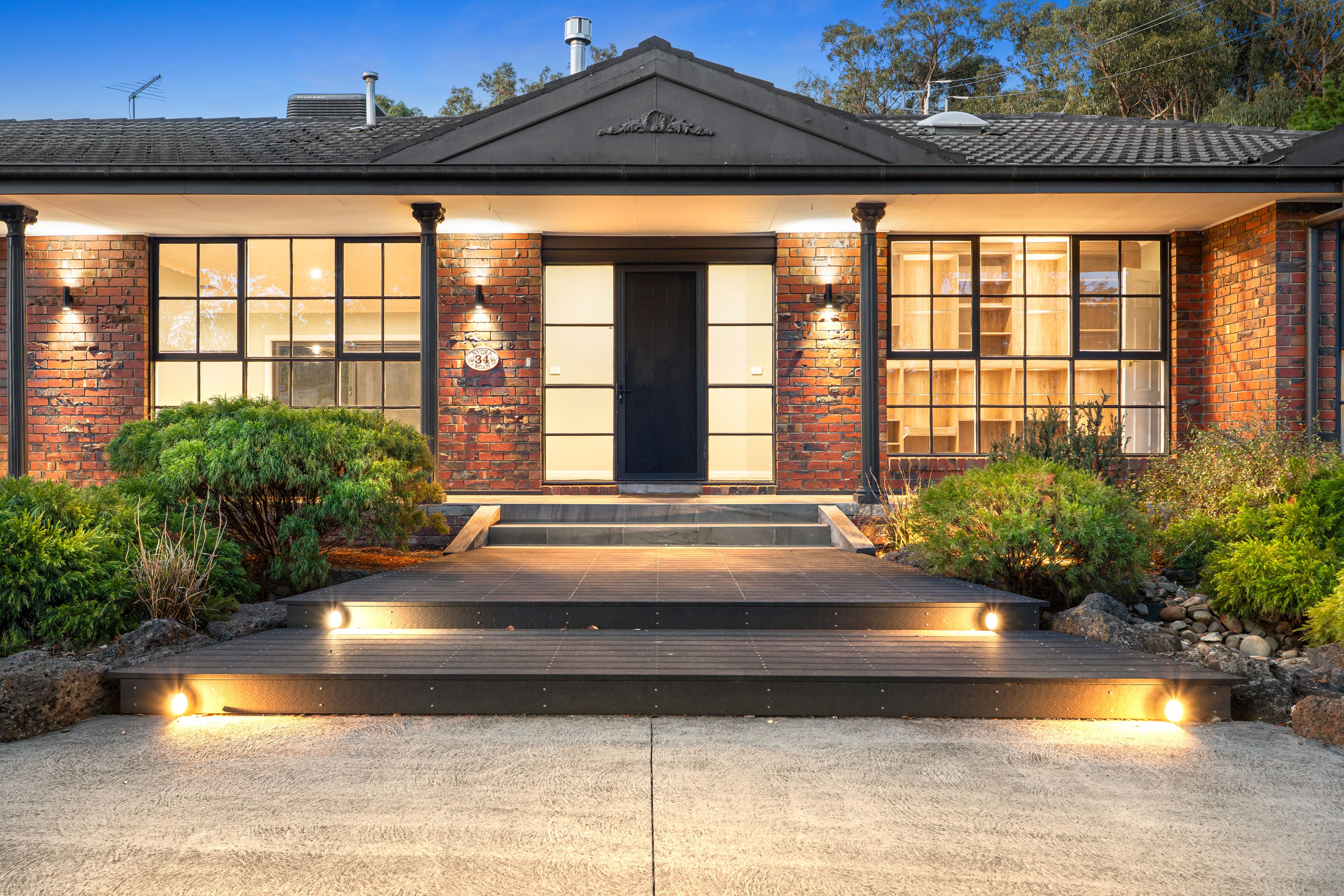 34 Nyora Road, Eltham, VIC 3095