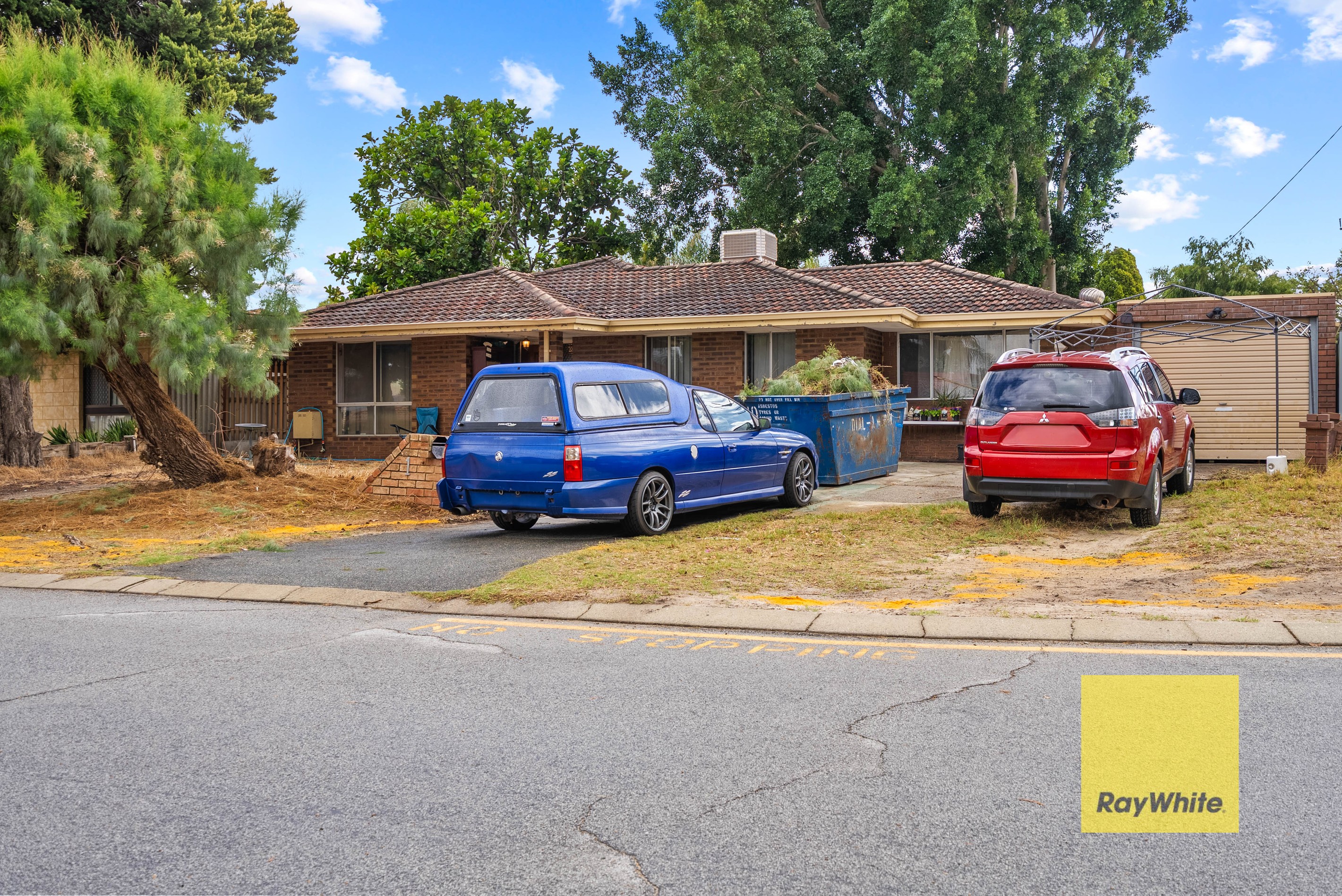 1 Tewson Road, Camillo, WA 6111