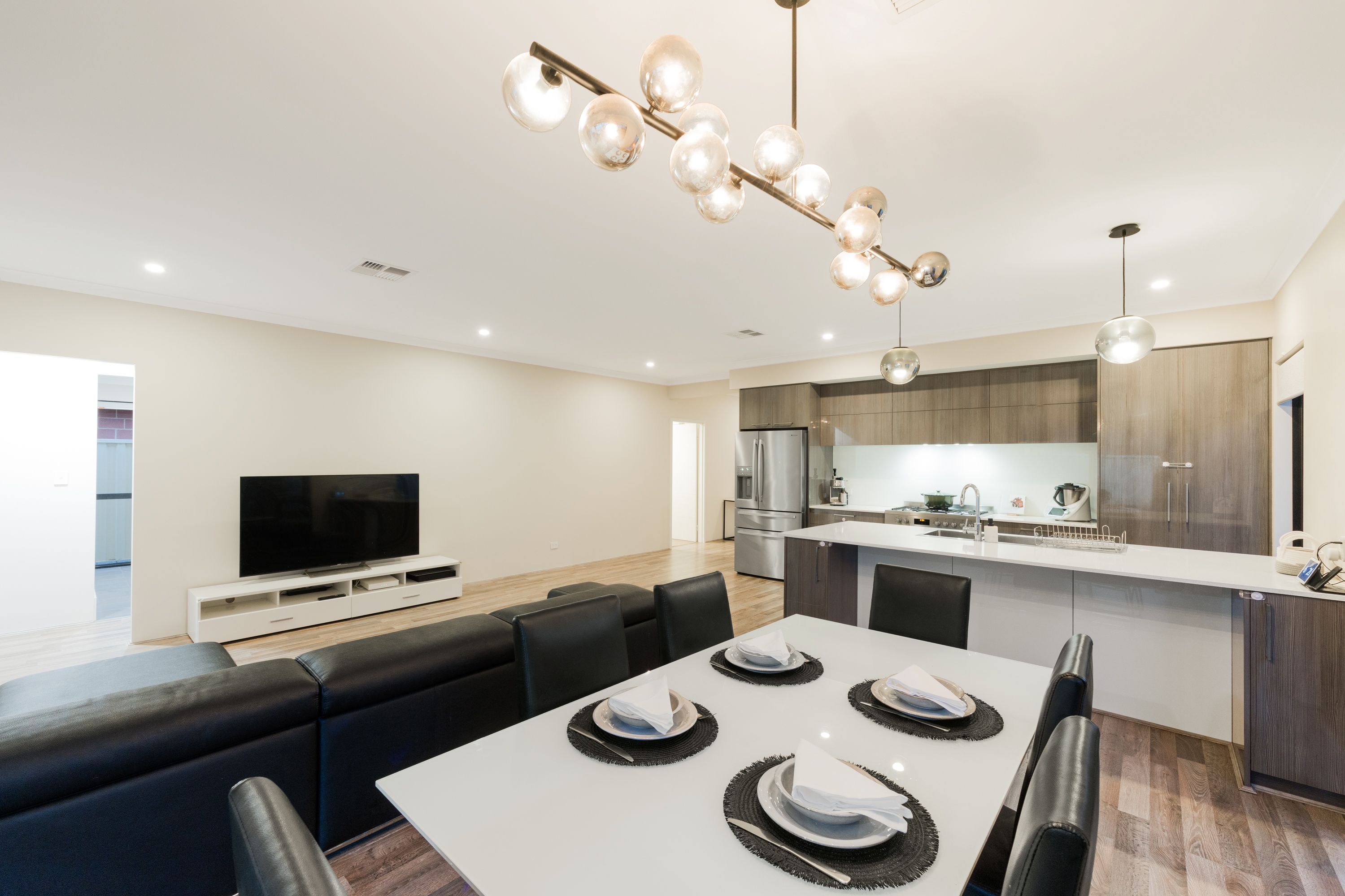 30 Gorringe Street, Hammond Park, WA 6164