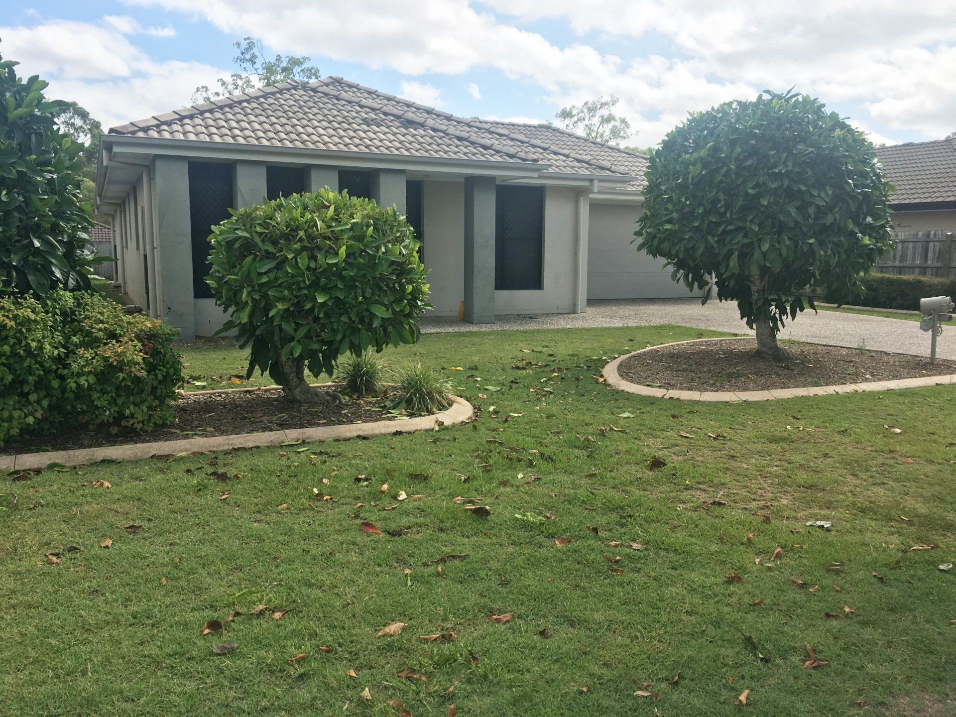 4 Henna Place, Heritage Park, QLD 4118