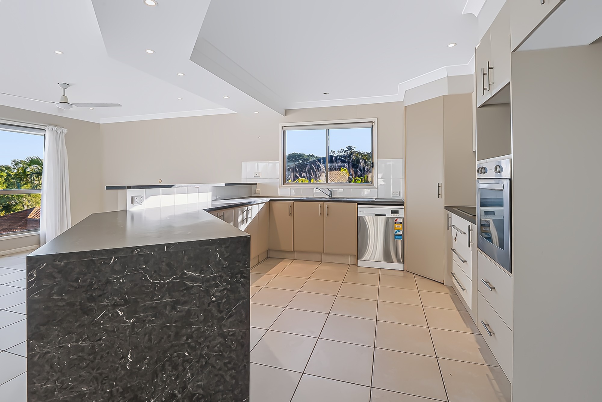15 Farzana Place, Underwood, QLD 4119