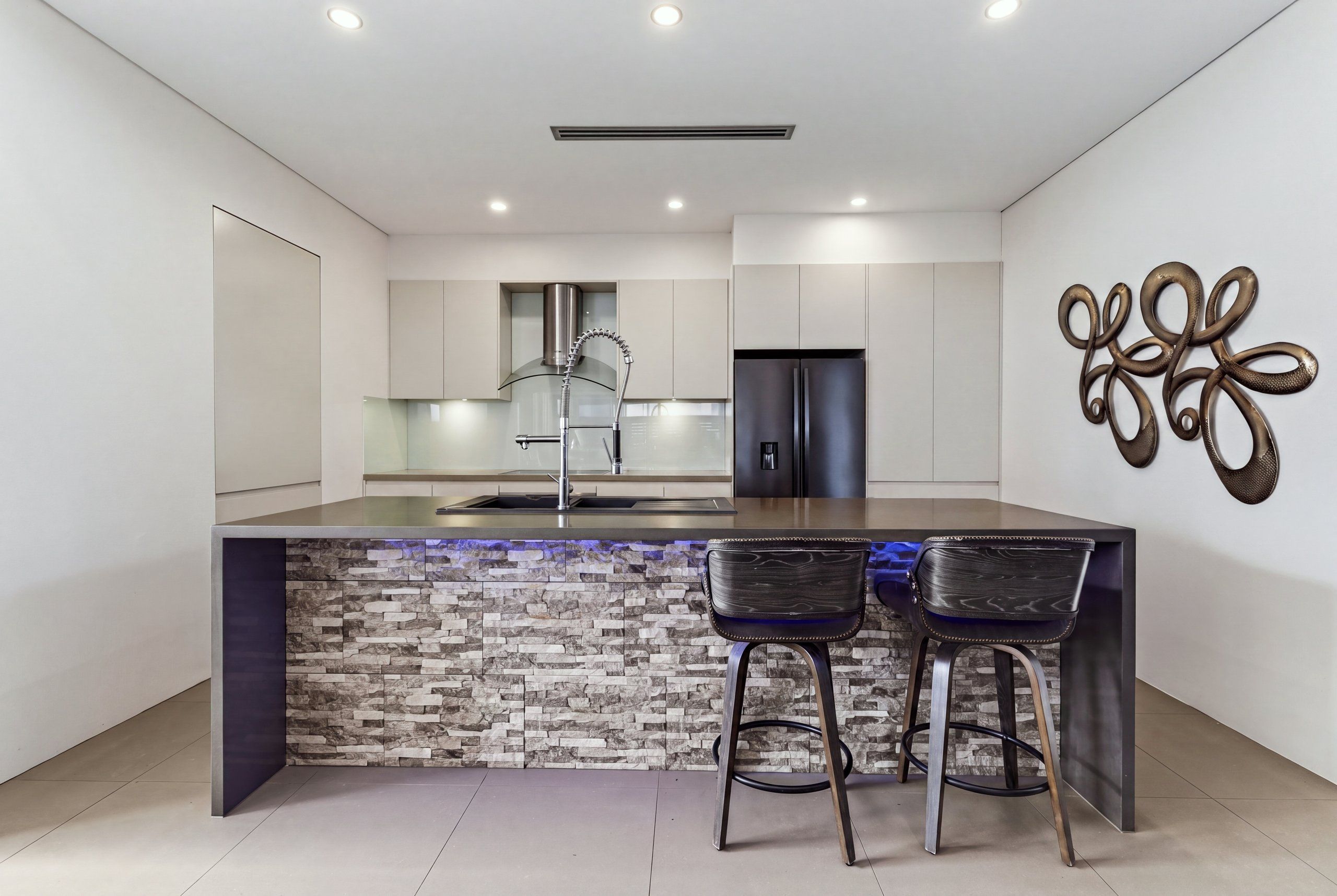51 Bradley Drive — photo 6 of 23
