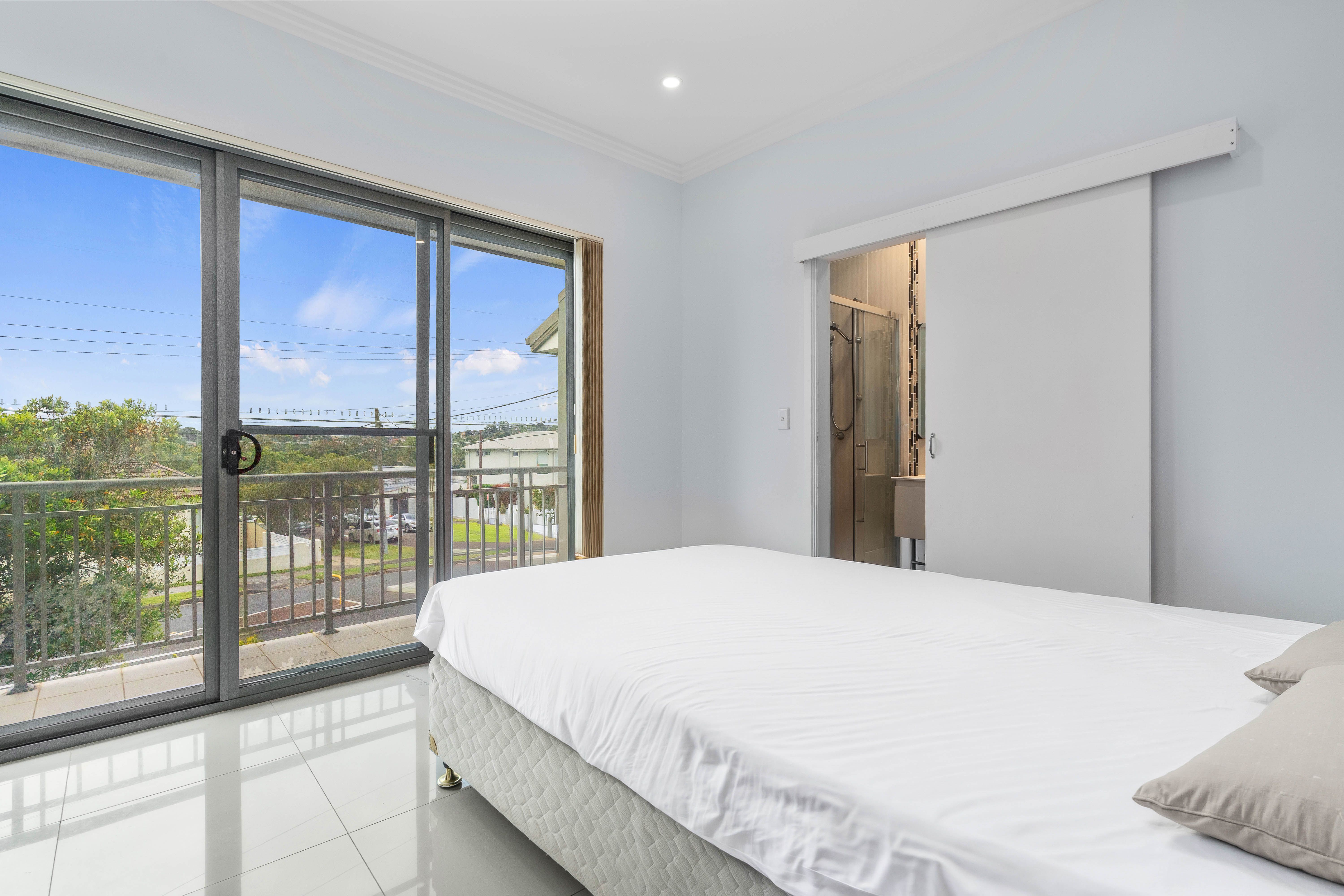 2/148 Hurstville Road — photo 6 of 9