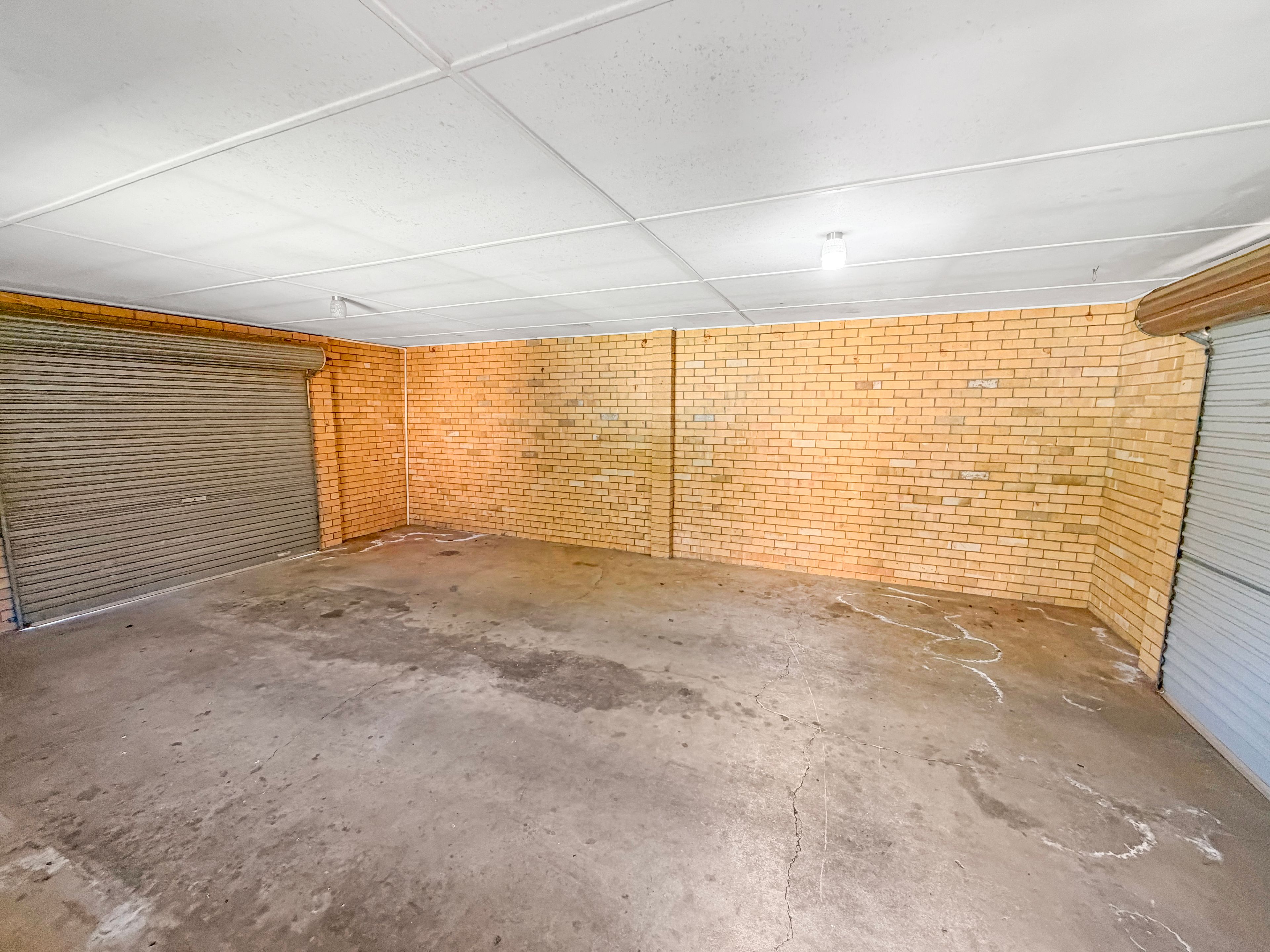 4 Hillston Street — photo 16 of 22