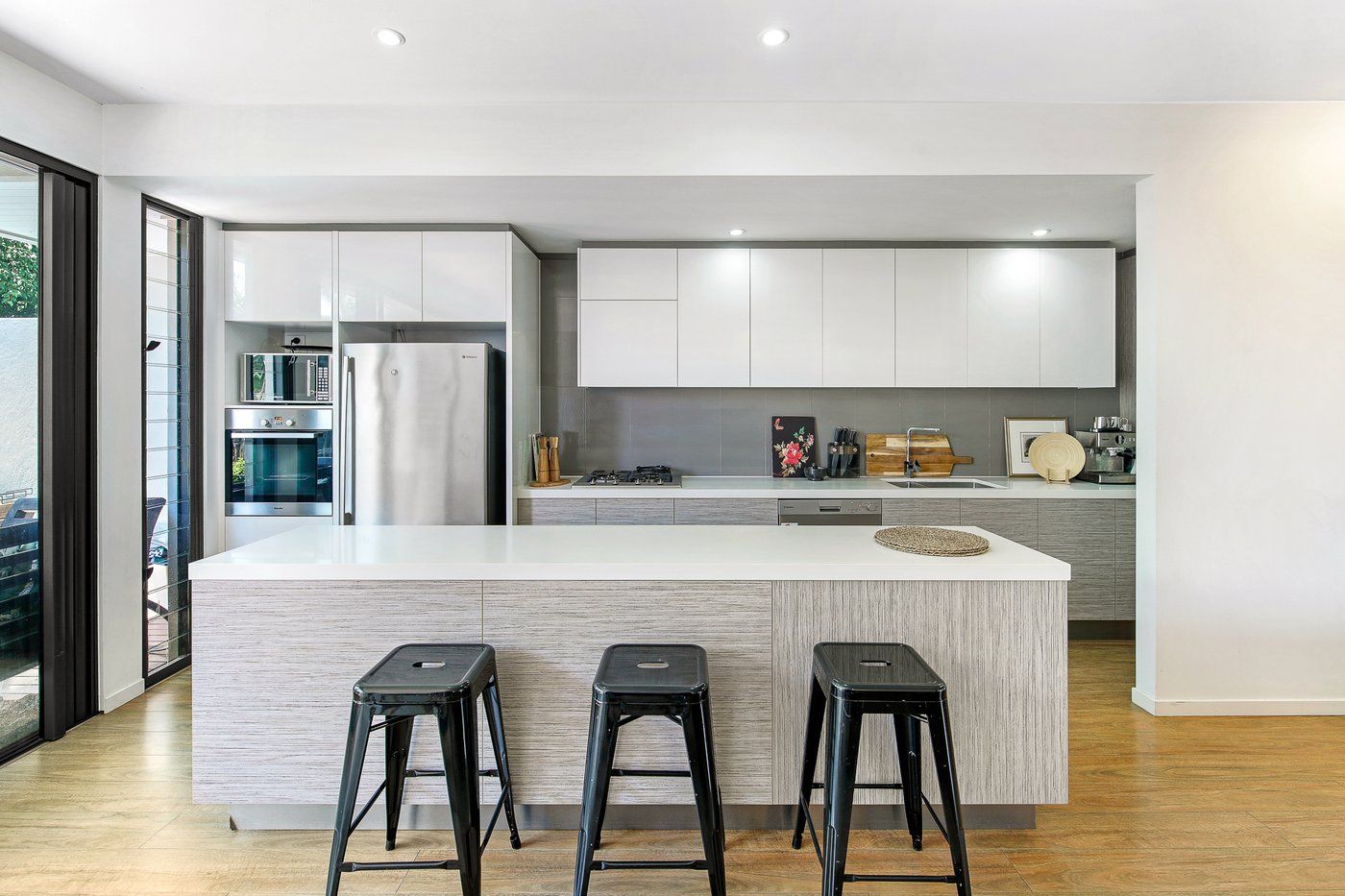 2/25 Muscovey Avenue, Paradise Point, QLD 4216