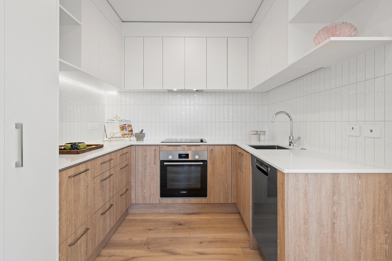 9/2 Pohatu Lane, Stonefields, Auckland City