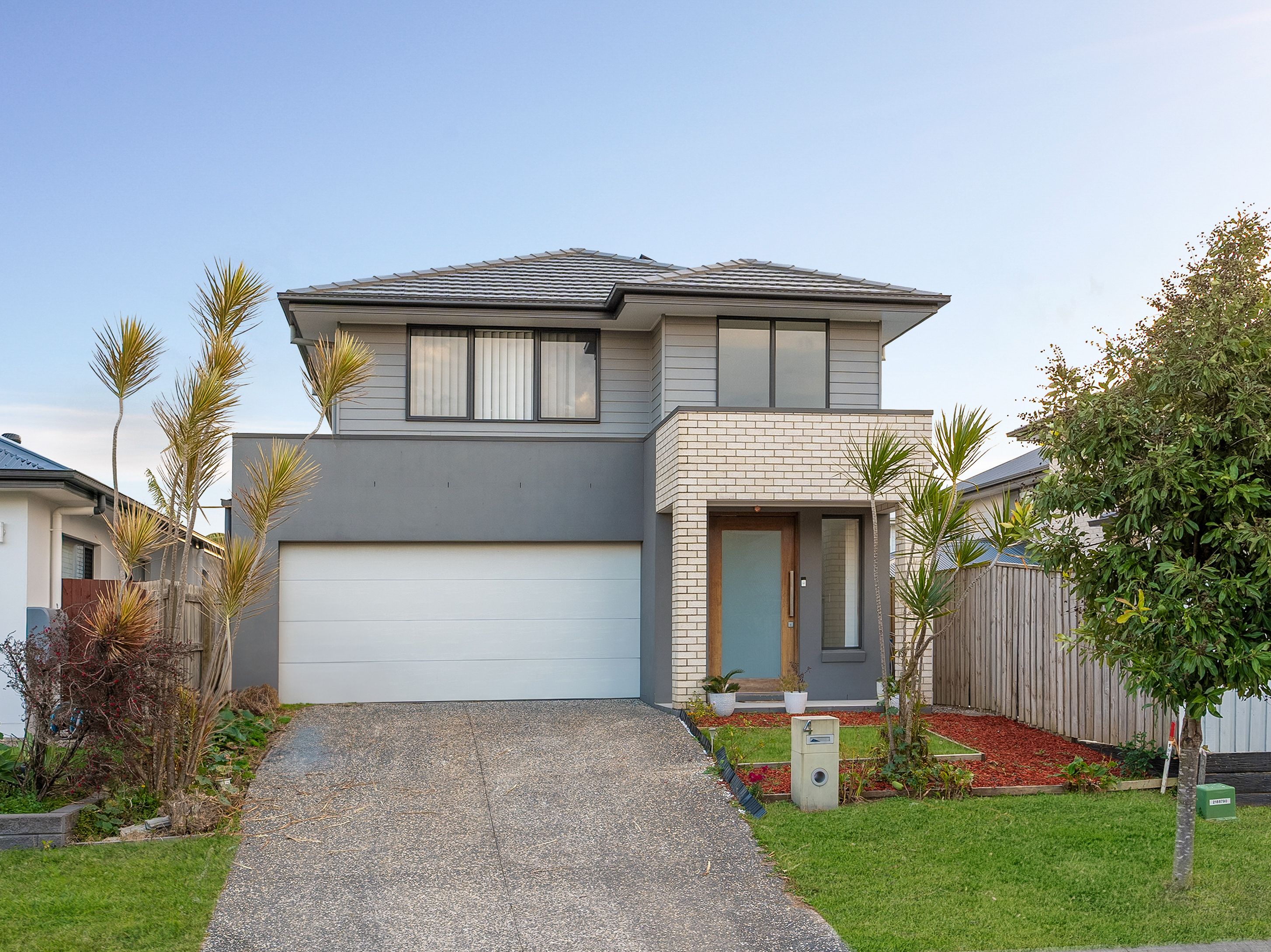 4 Smith Crescent, Mango Hill, QLD 4509