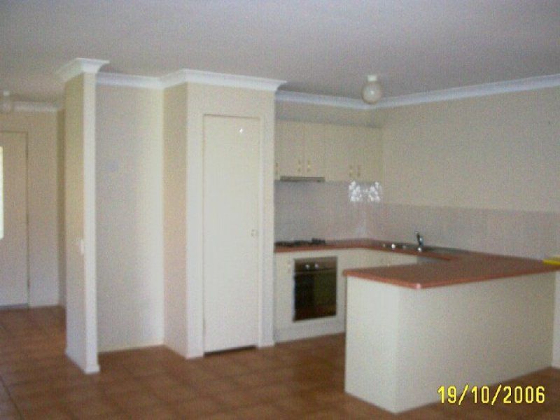 6 David Close, Scarborough, QLD 4020
