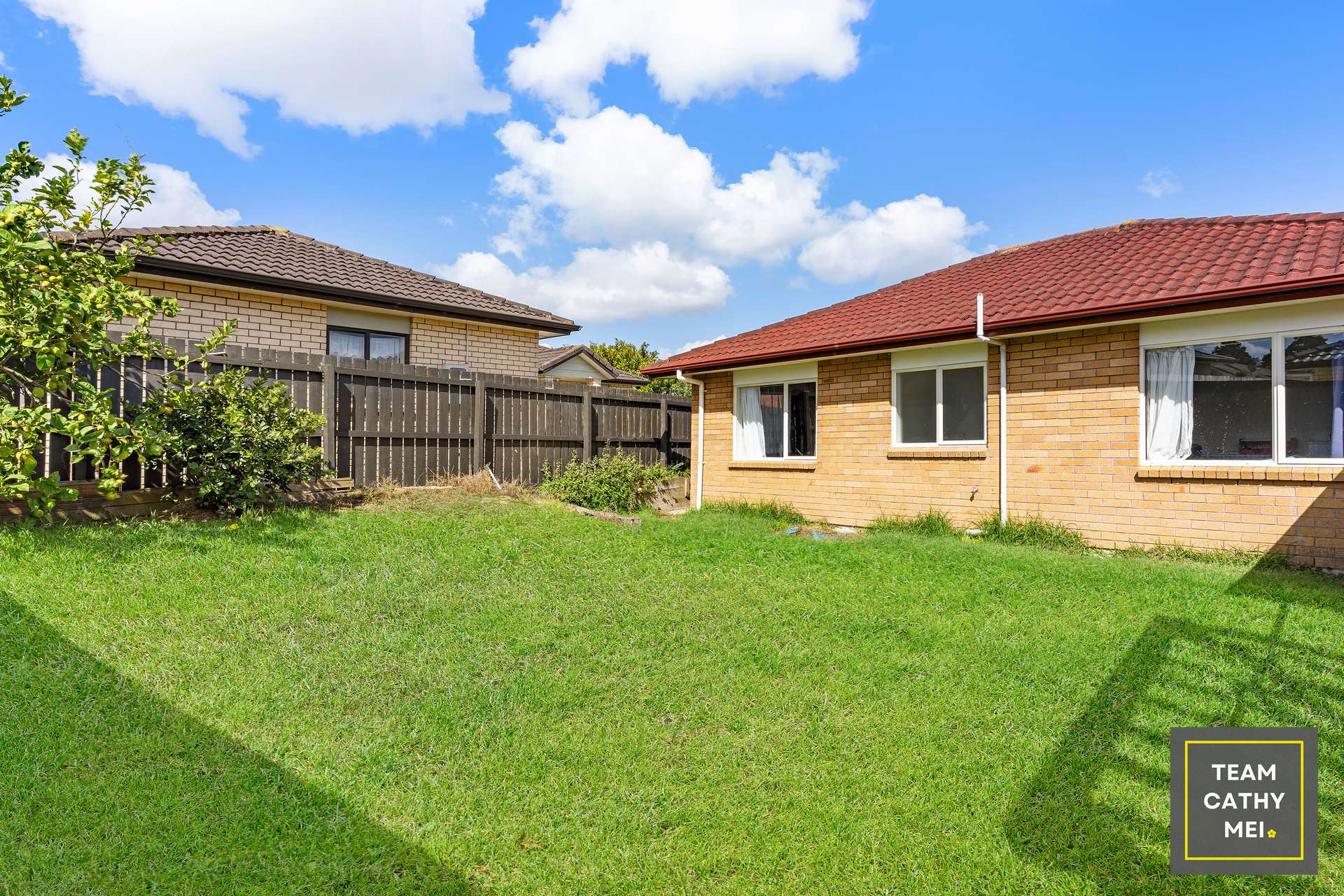 92 Glenveagh Park Drive photo 20
