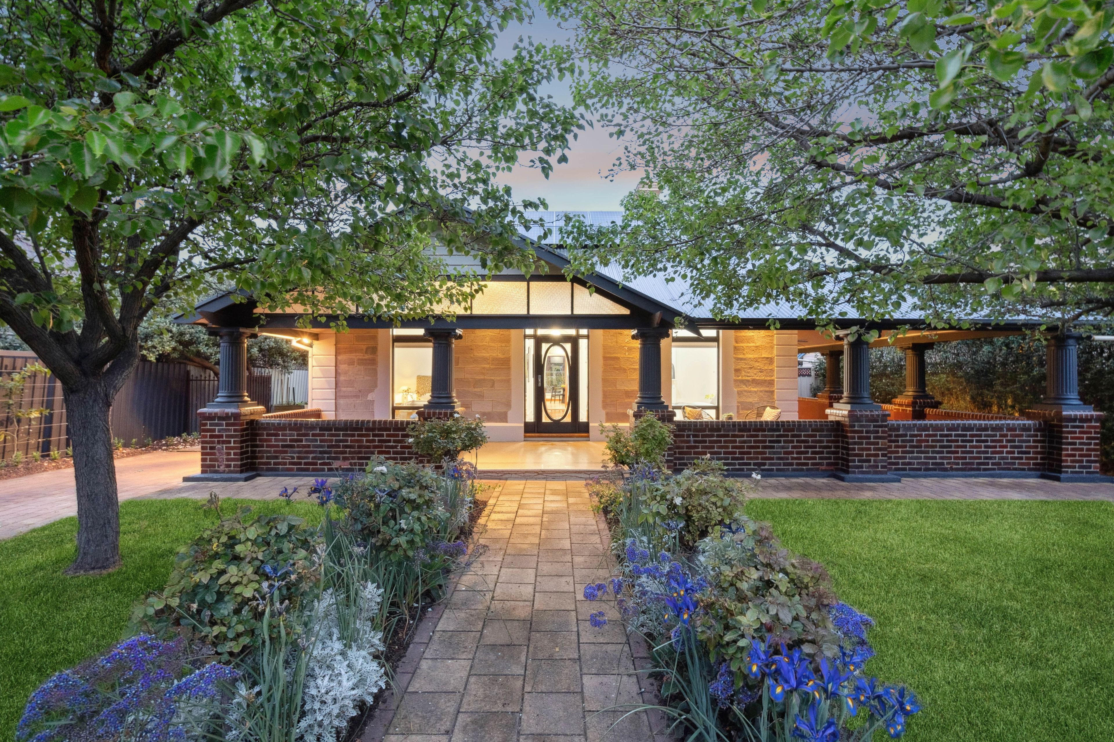 15 Russell Terrace, Woodville SA 5011
