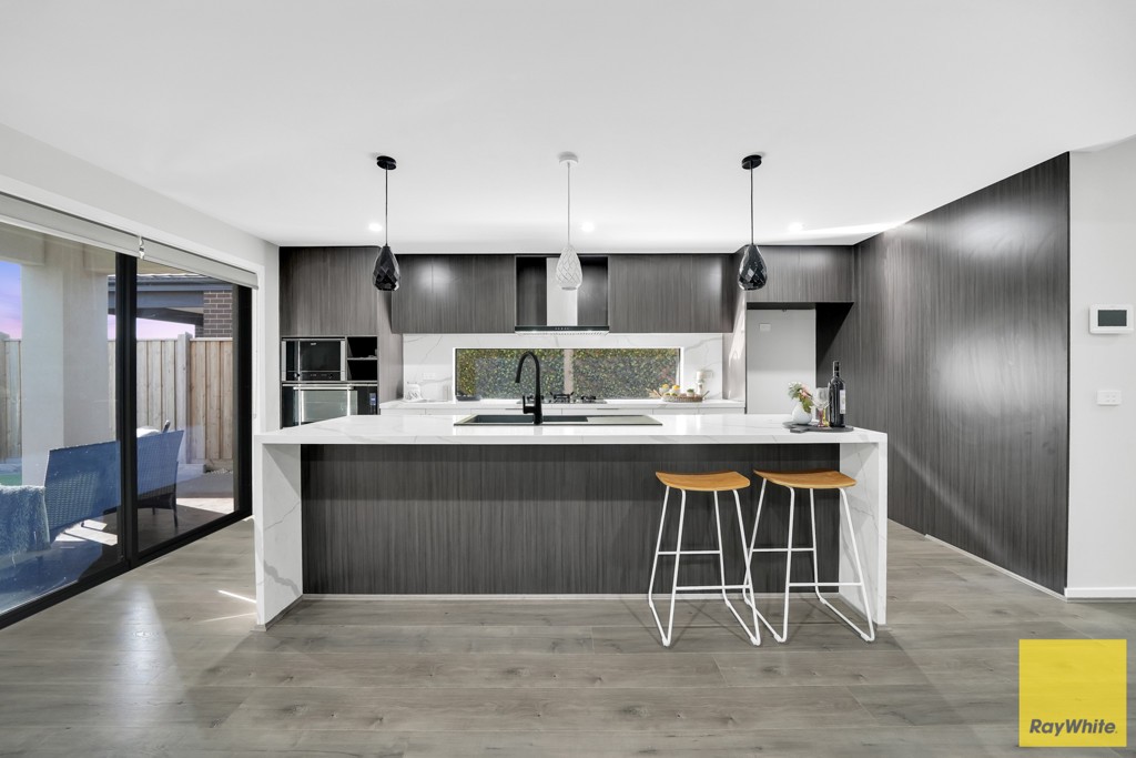 18 Stambridge Street, Tarneit, VIC 3029