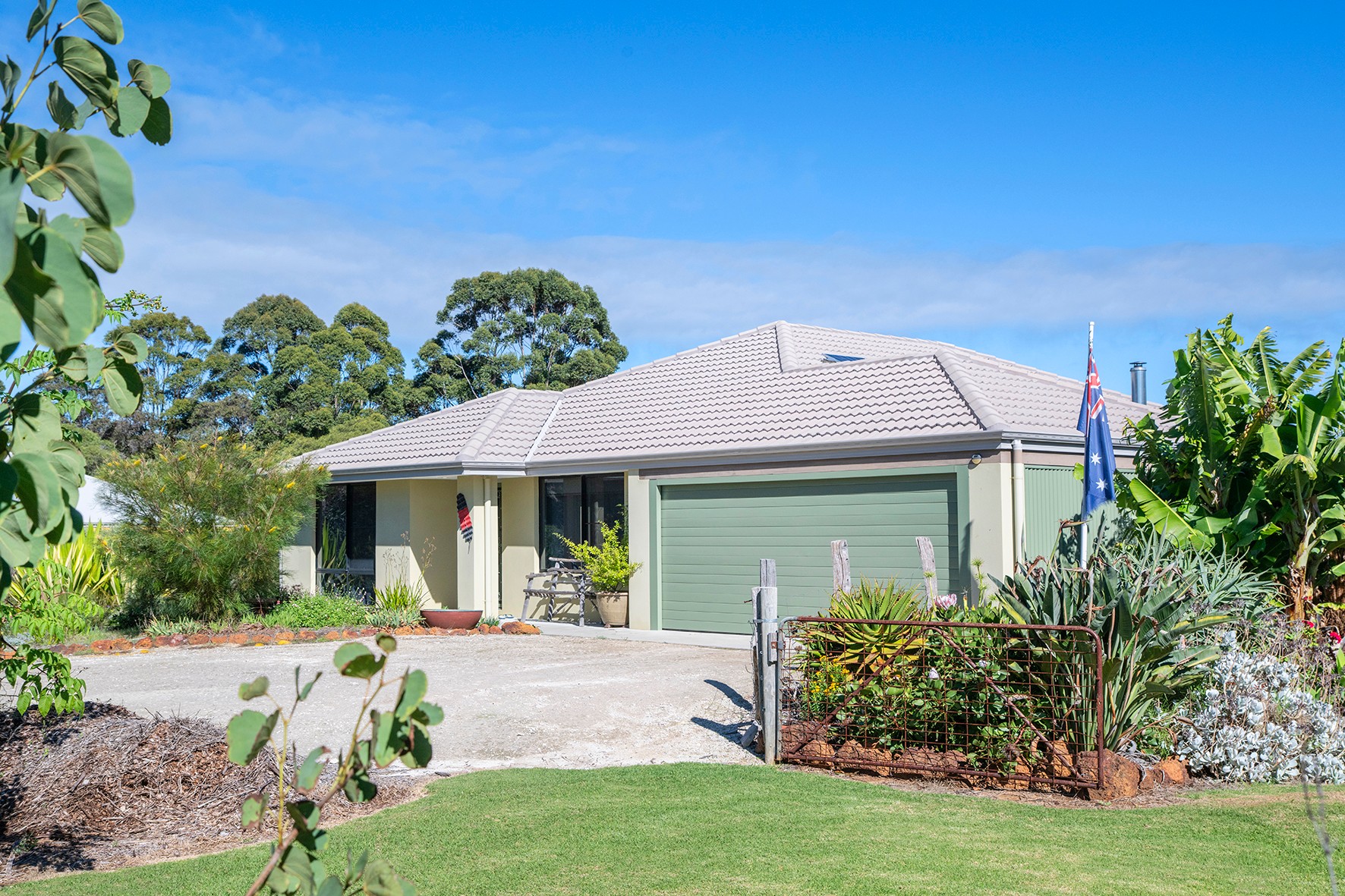 17 Lumber Crescent, Karridale, WA 6288