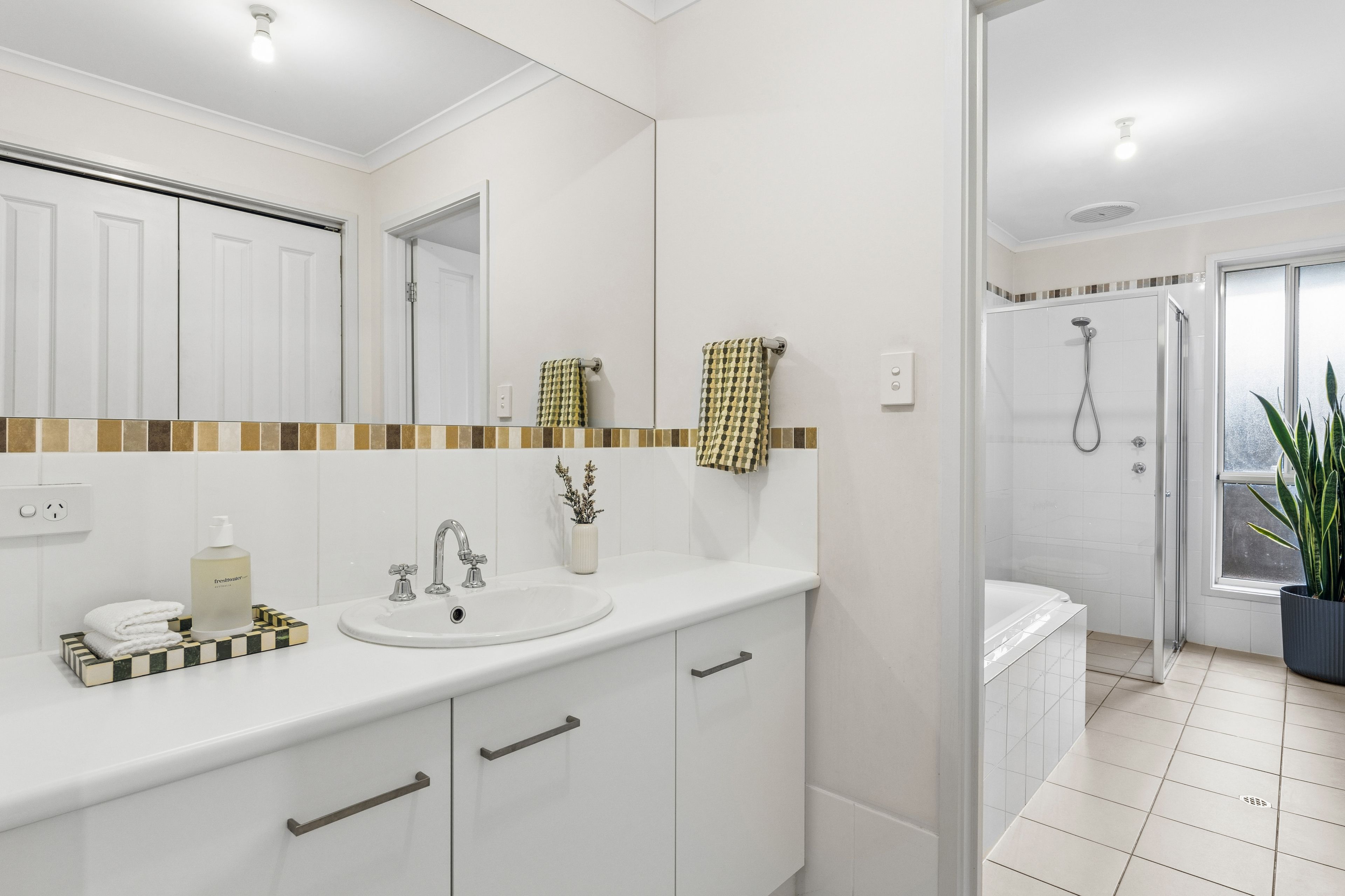 28 Shetland Court — photo 18 of 25