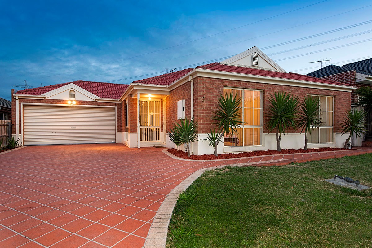 9 Avion Rise, South Morang, VIC 3752