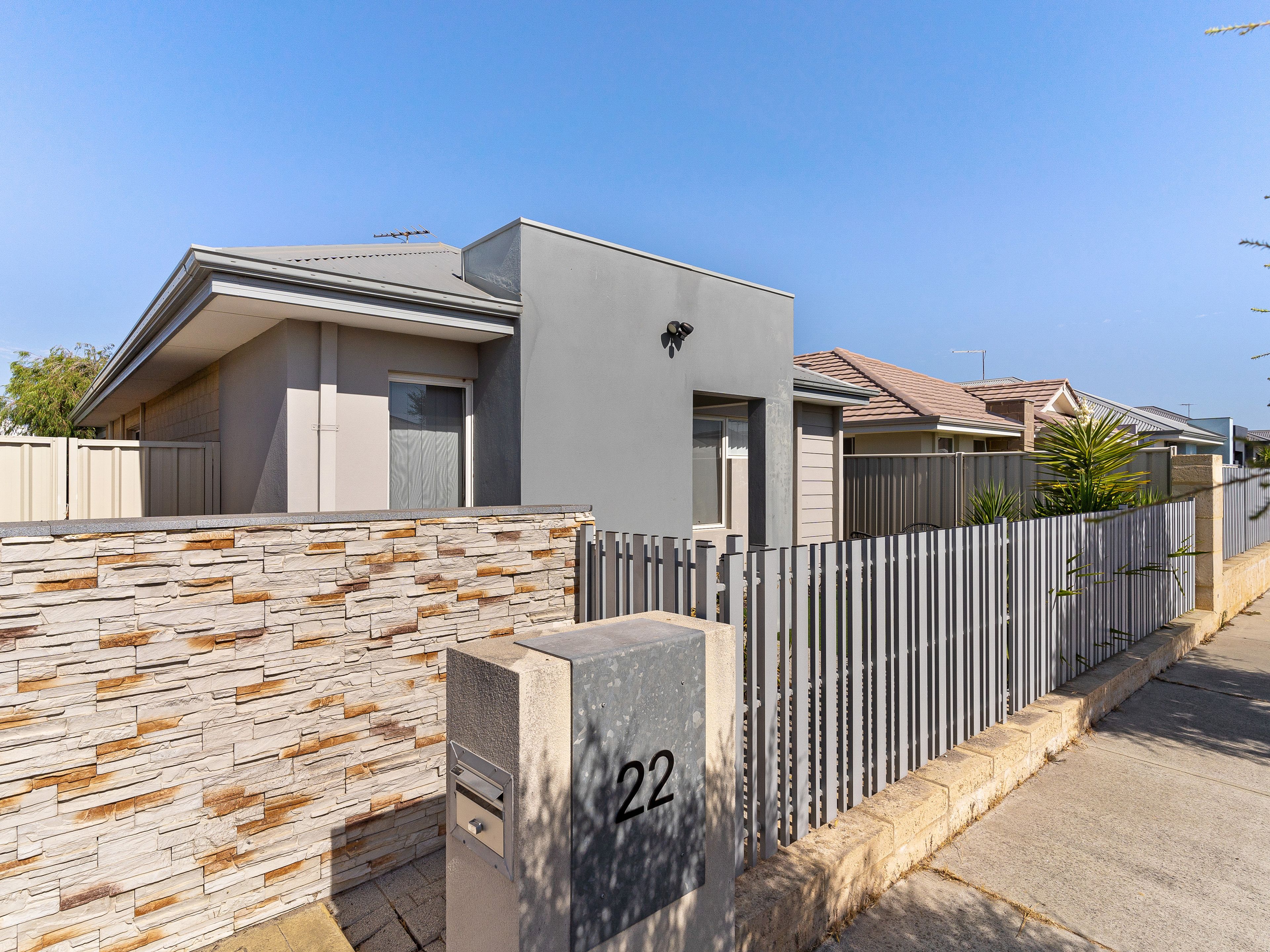 22 Warriedar Way, Golden Bay, WA 6174