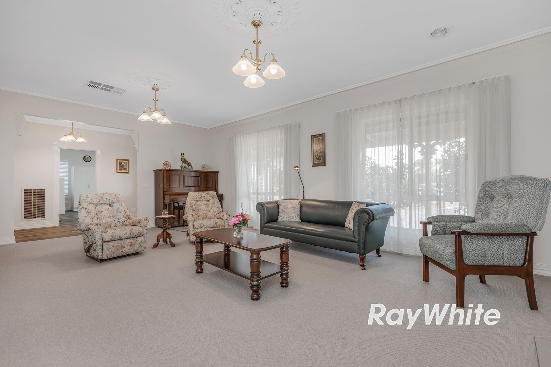 19 William Street — photo 6 of 30
