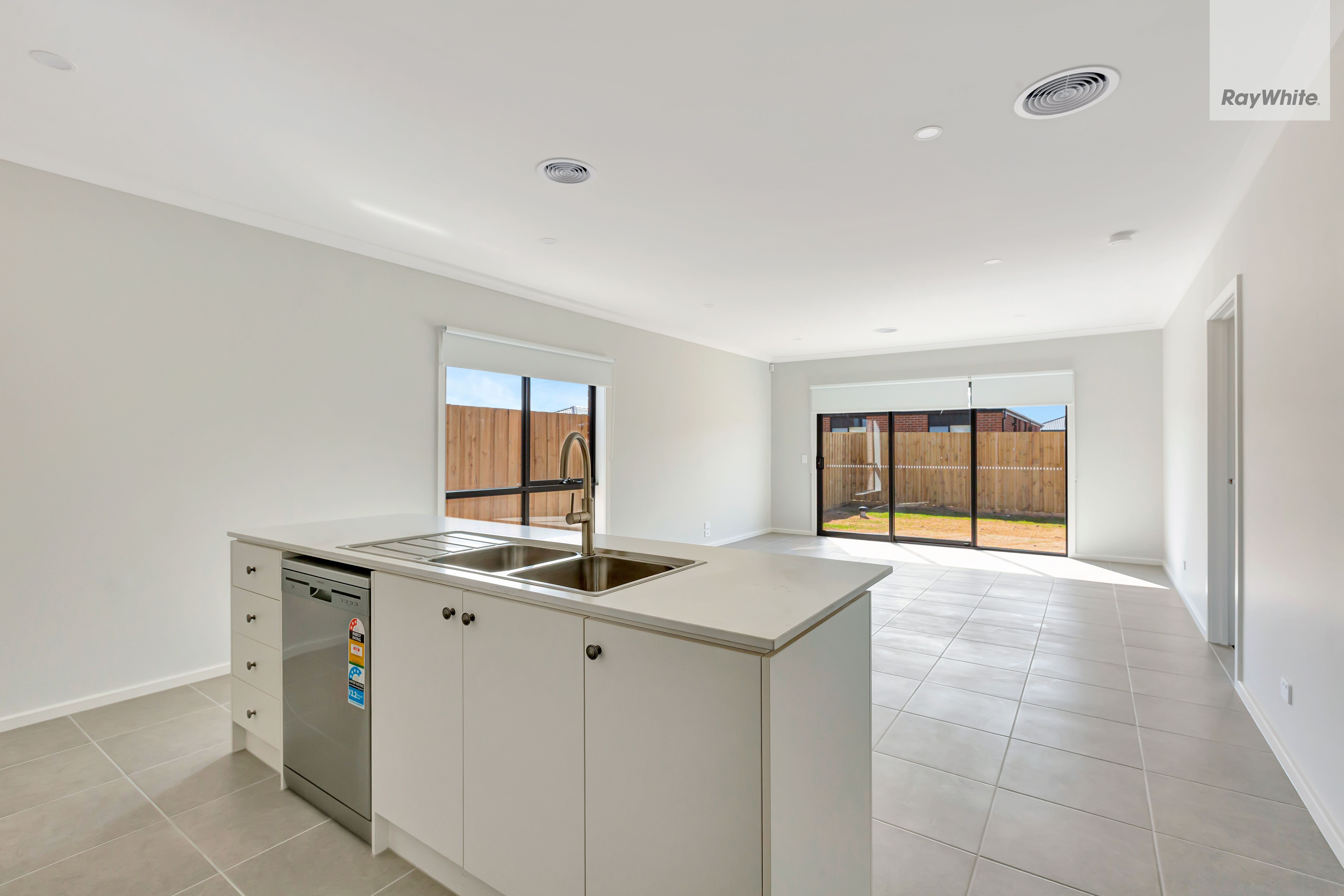 158 Newbridge Boulevard — photo 3 of 11