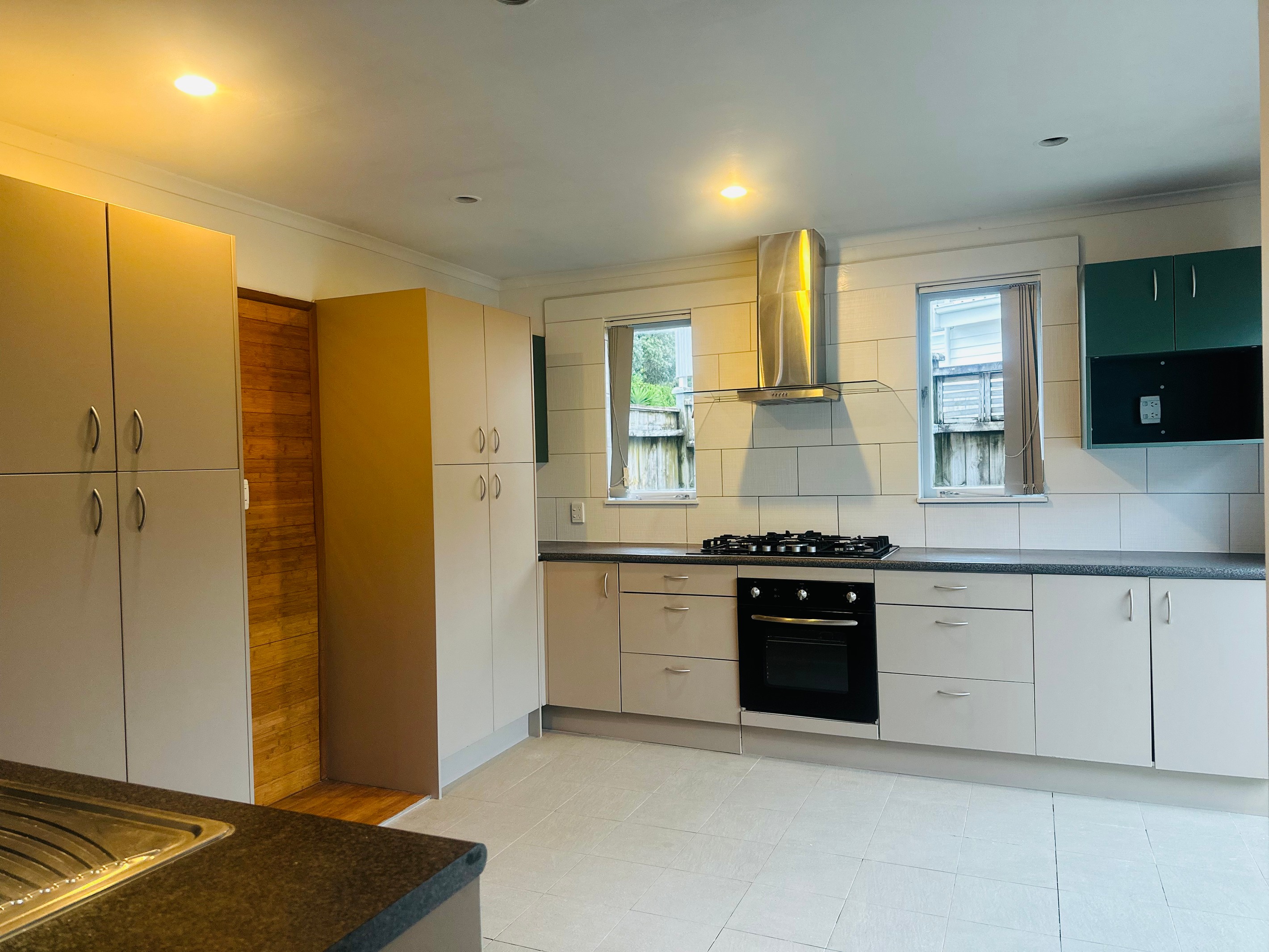 184 Nile Road, Forrest Hill, North Shore City