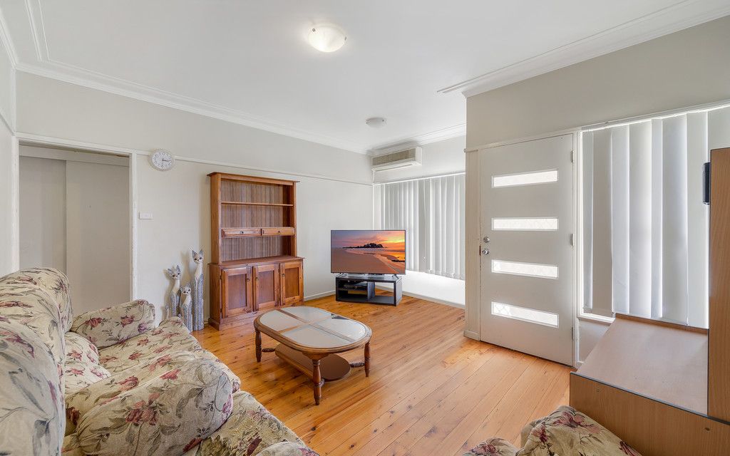 19 Bland Street, Bradbury, NSW 2560