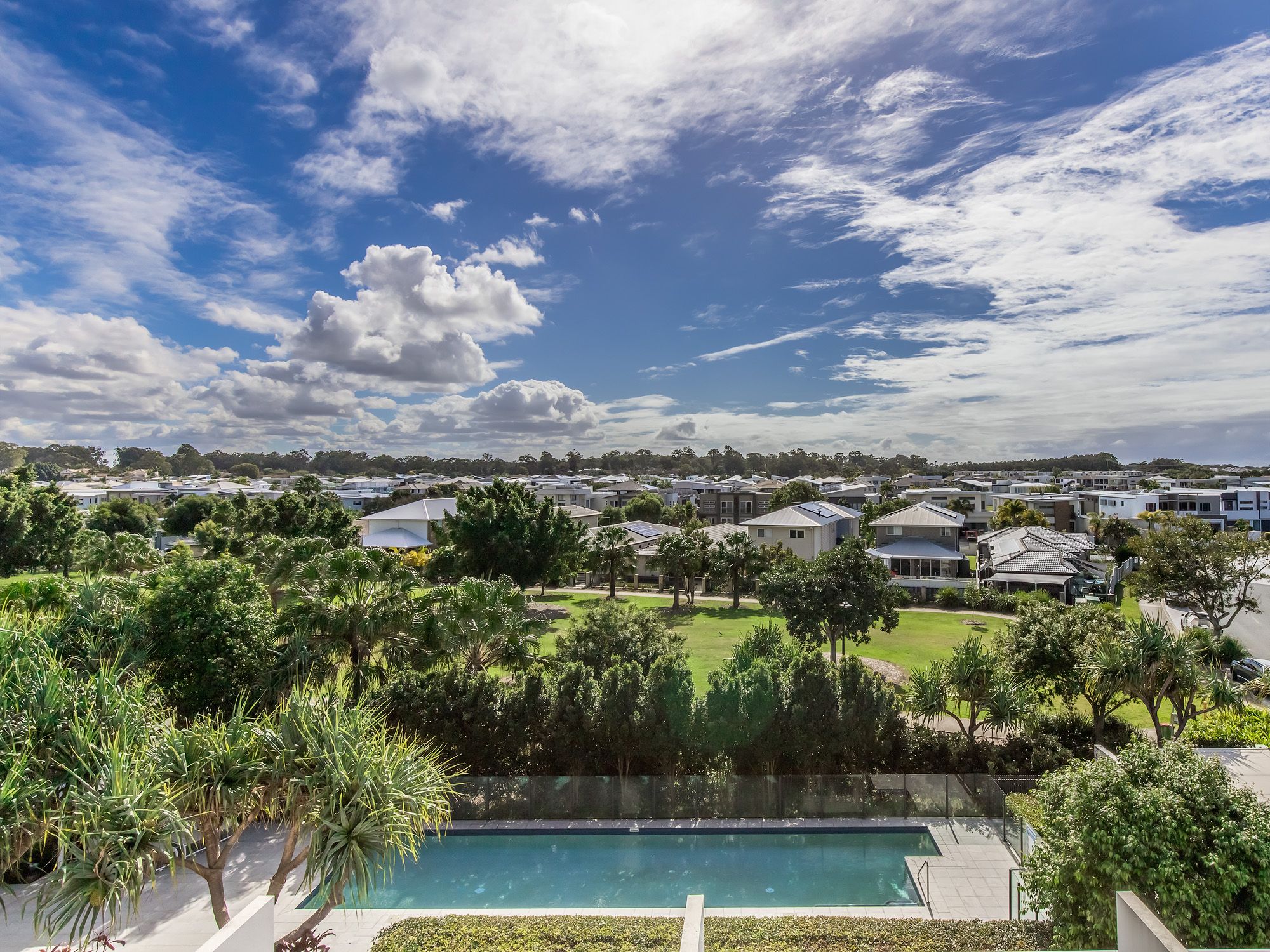 311/2 East Quay Drive, Biggera Waters, QLD 4216