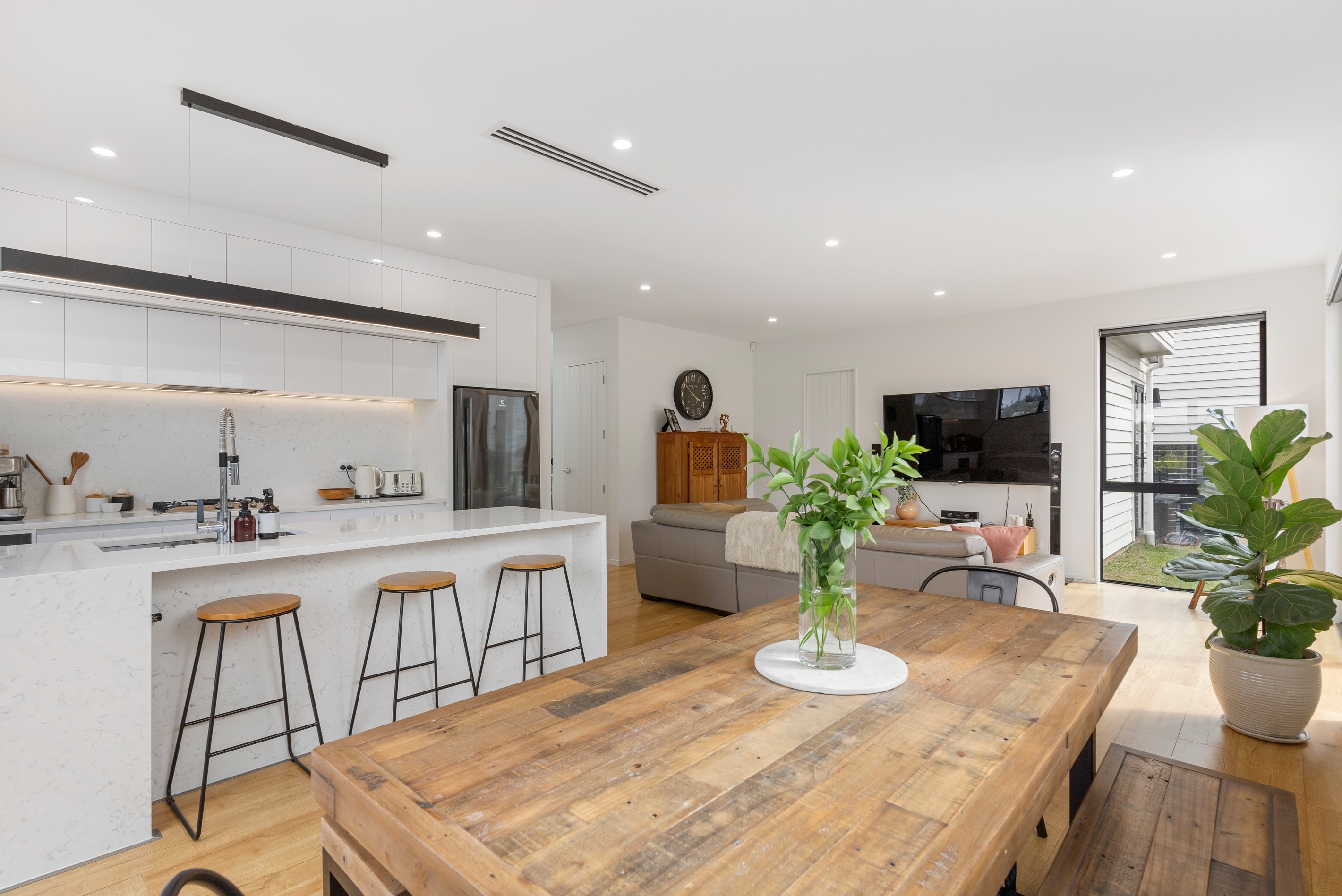 1C Lemon Grove Lane, Greenhithe, North Shore City