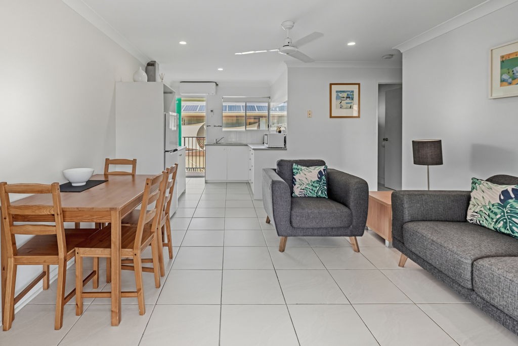 15/13-15 Ann Street, Torquay, QLD 4655