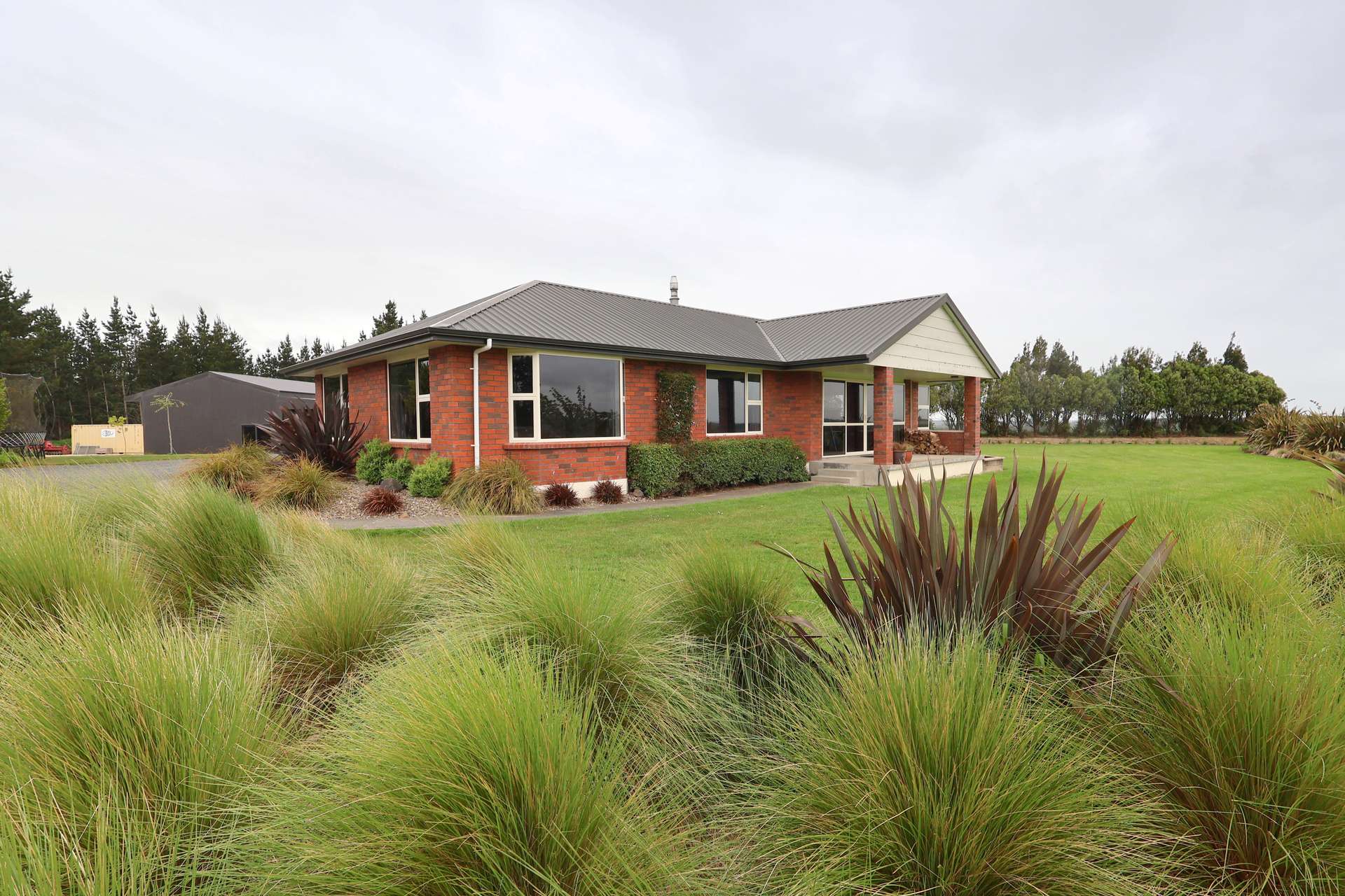 217 Tussock Creek Grove Bush Road photo 2