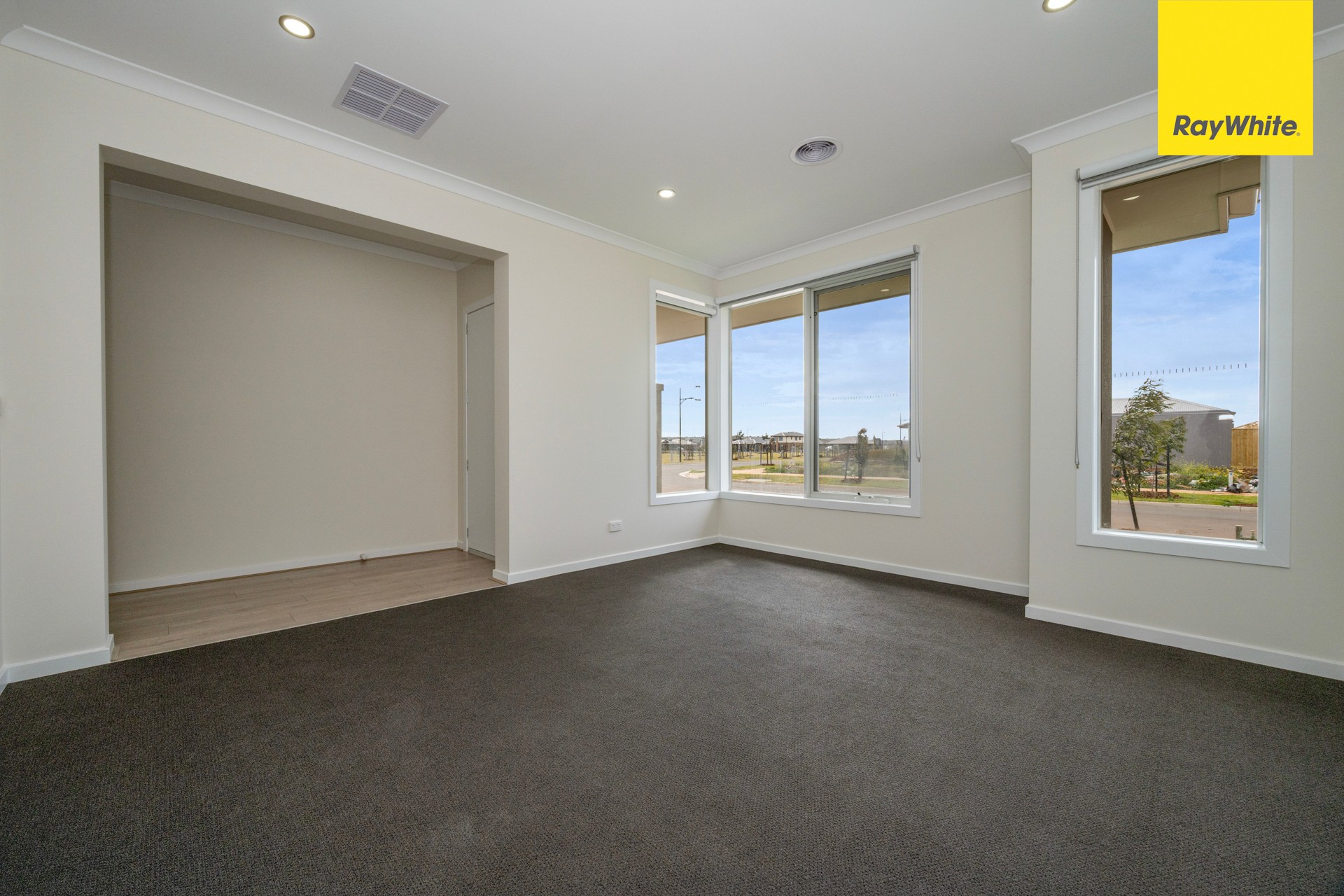 14 Ardel Street, THORNHILL PARK, VIC 3335