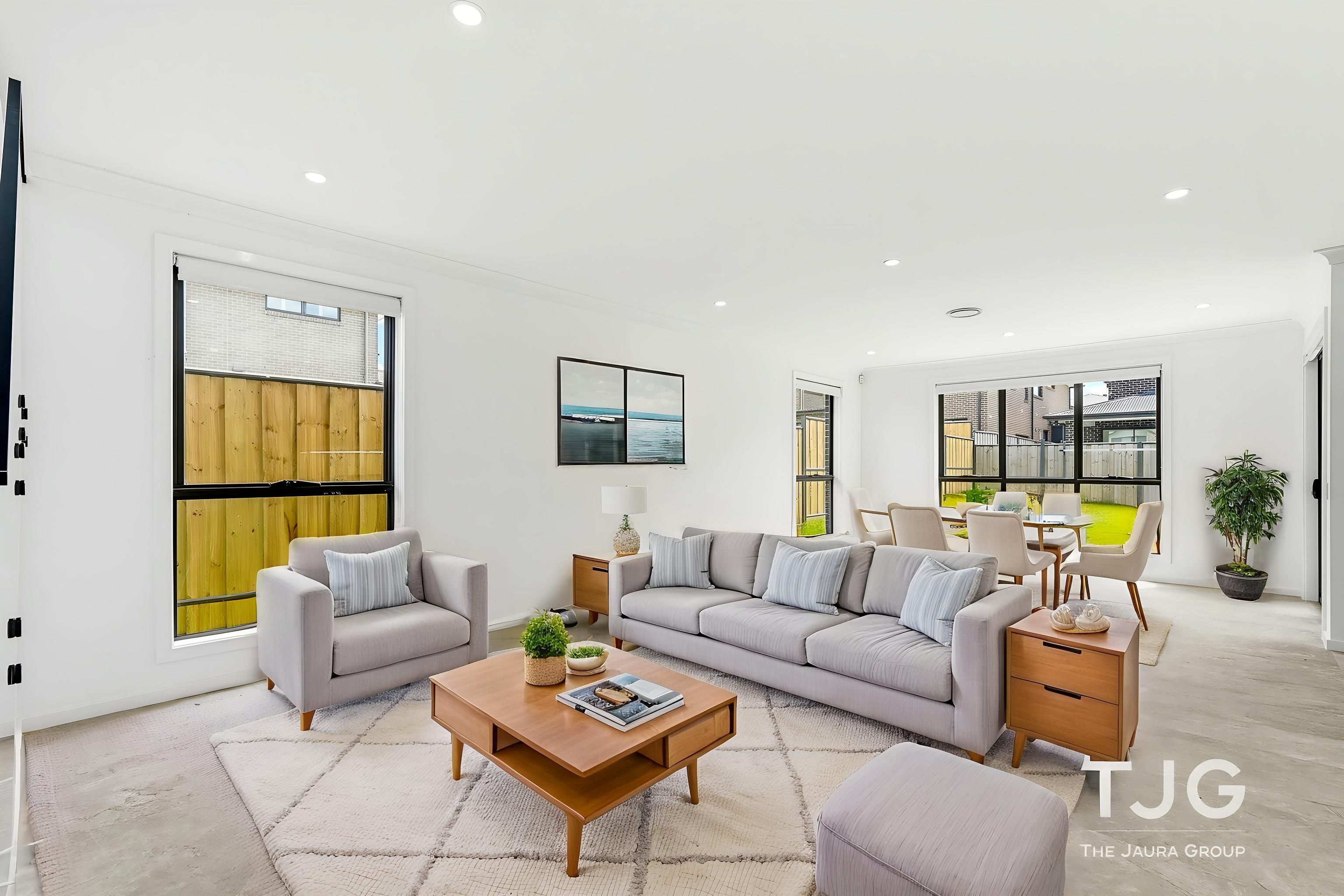 22 Baystone Street (Gables) — photo 3 of 8