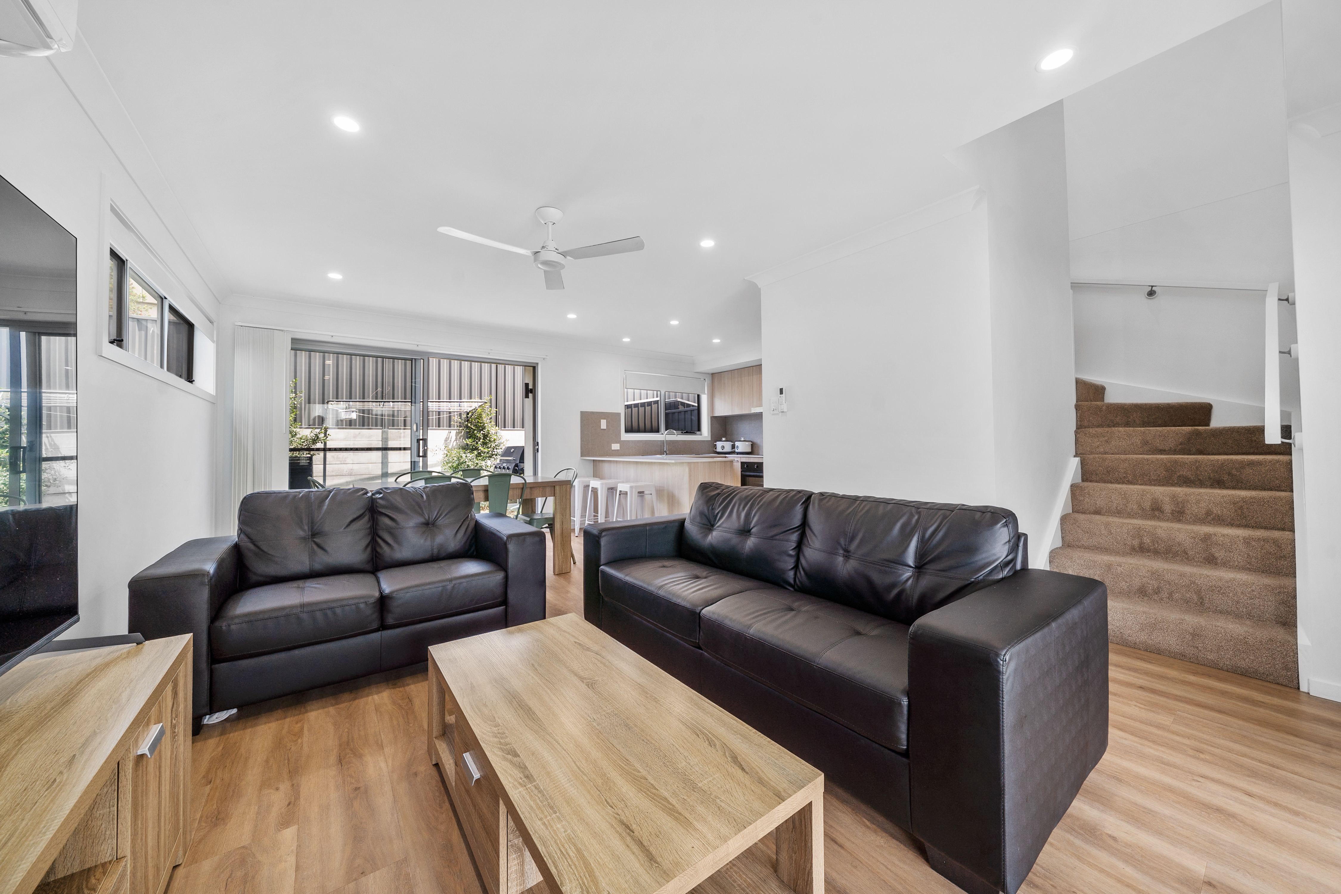 84/1 McEwan Street — photo 5 of 13