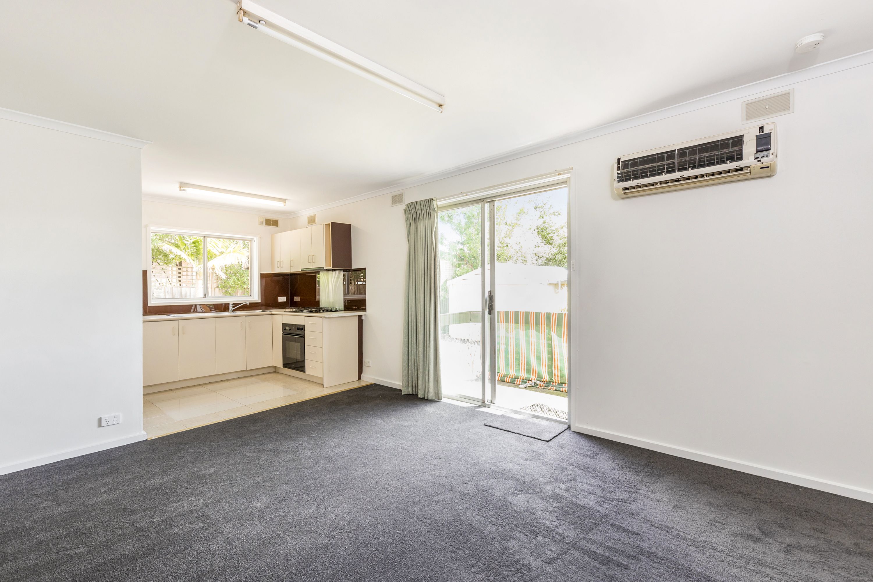 2/17 Church Street, Bayswater, VIC 3153