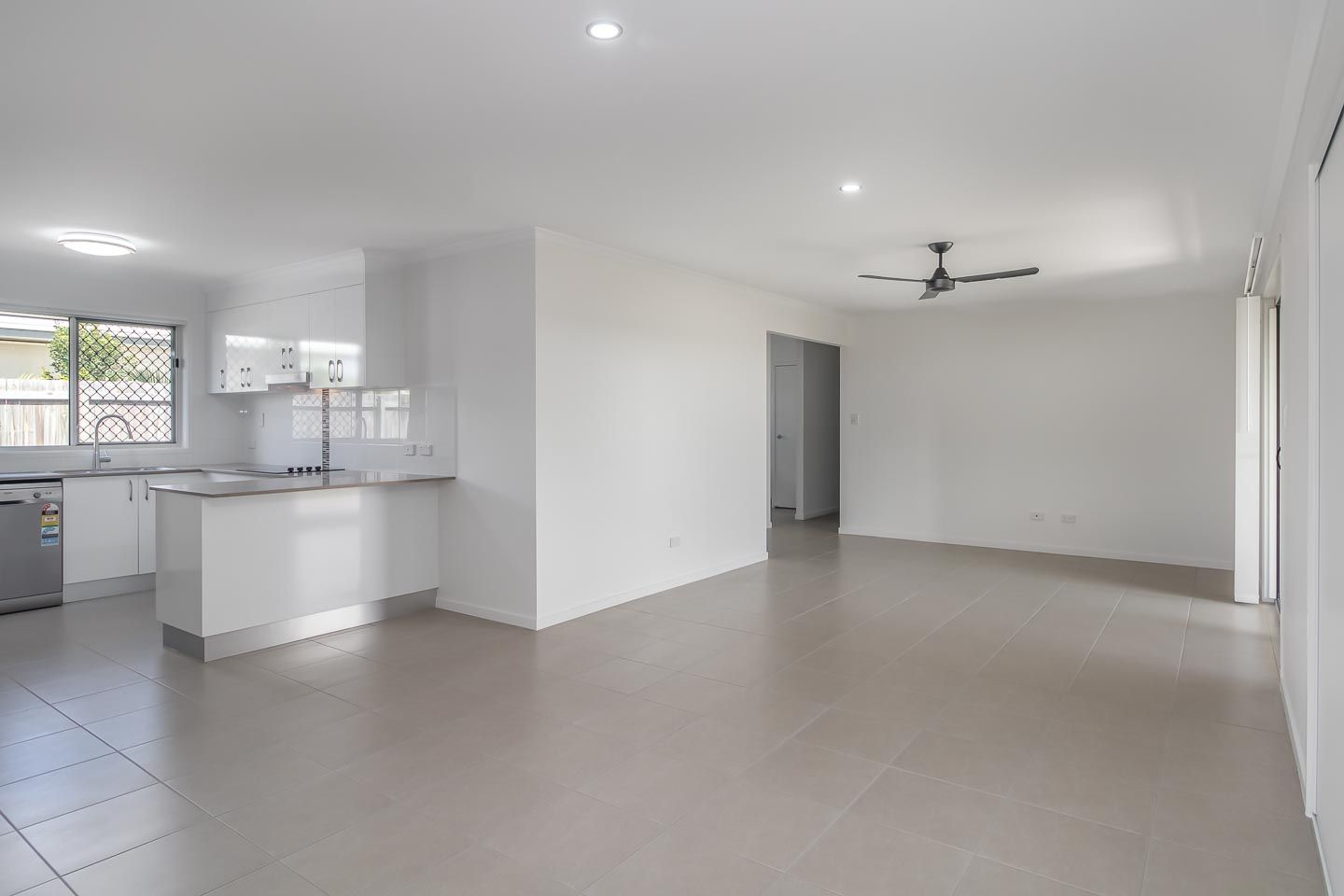 59 Halycon, Urraween, QLD 4655